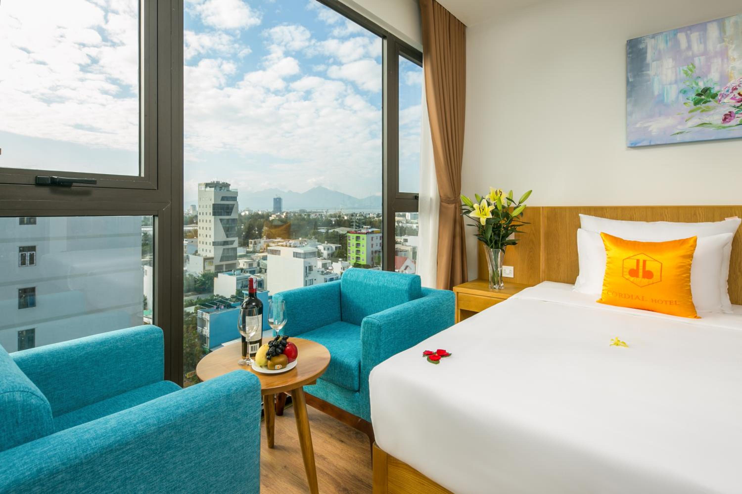 Deluxe Double or Twin Room - Photo 6