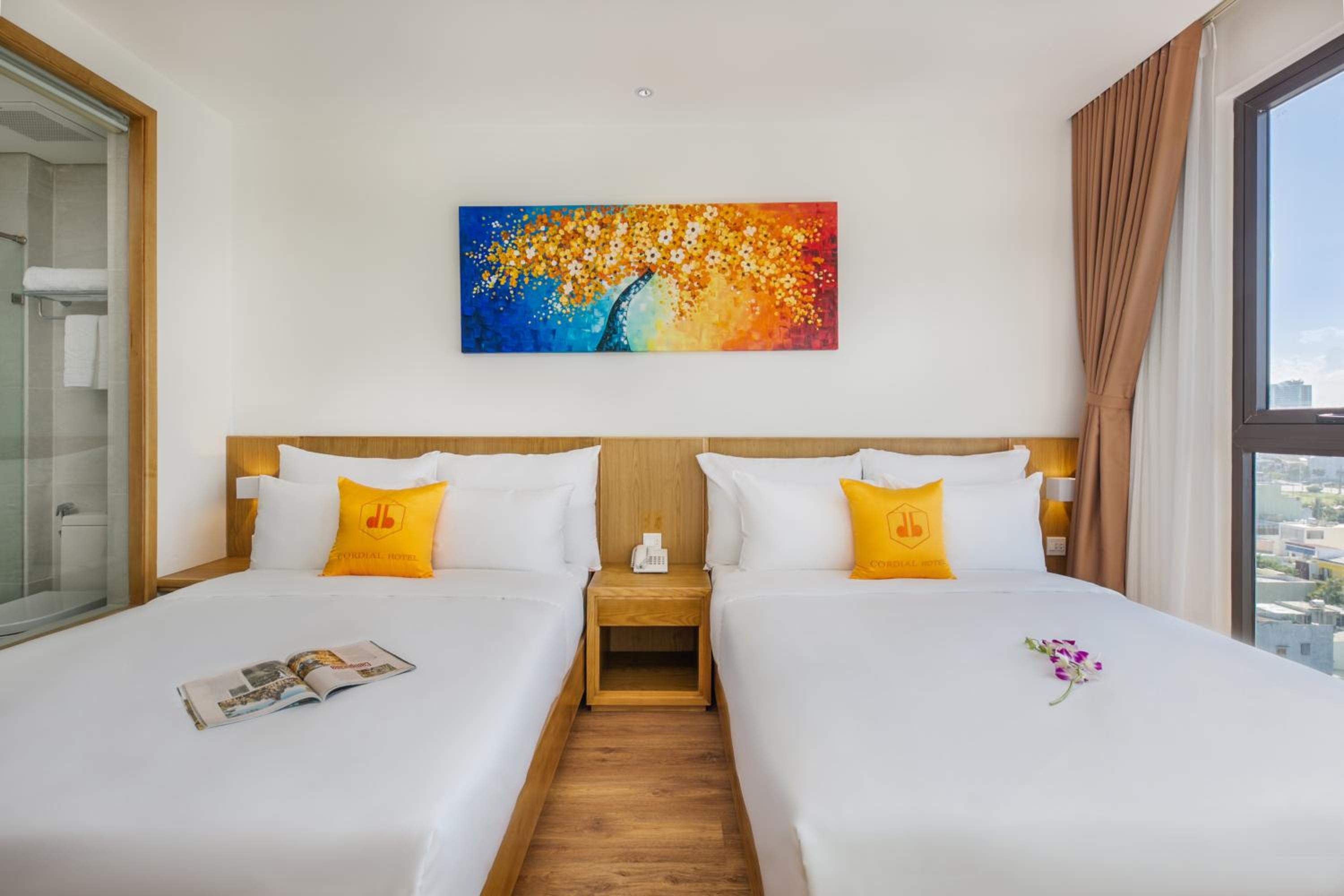 Deluxe Double or Twin Room - Photo 10