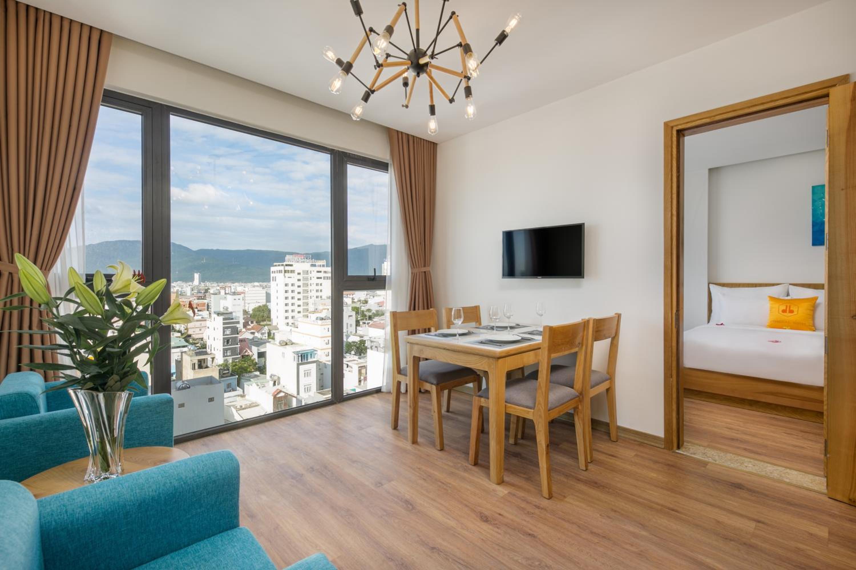 Two-Bedroom Apartment - Photo 4