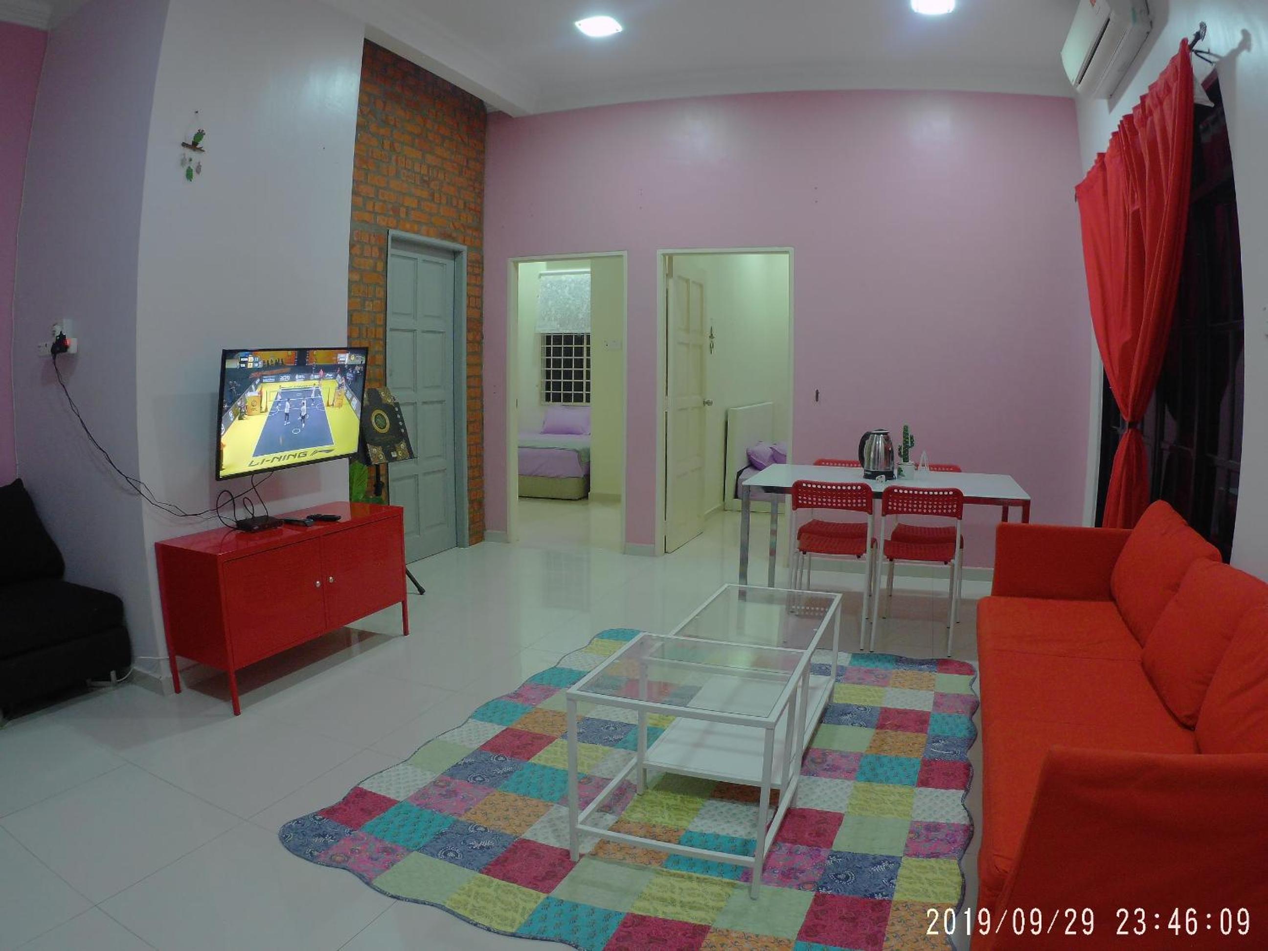 Two-Bedroom House photo 3