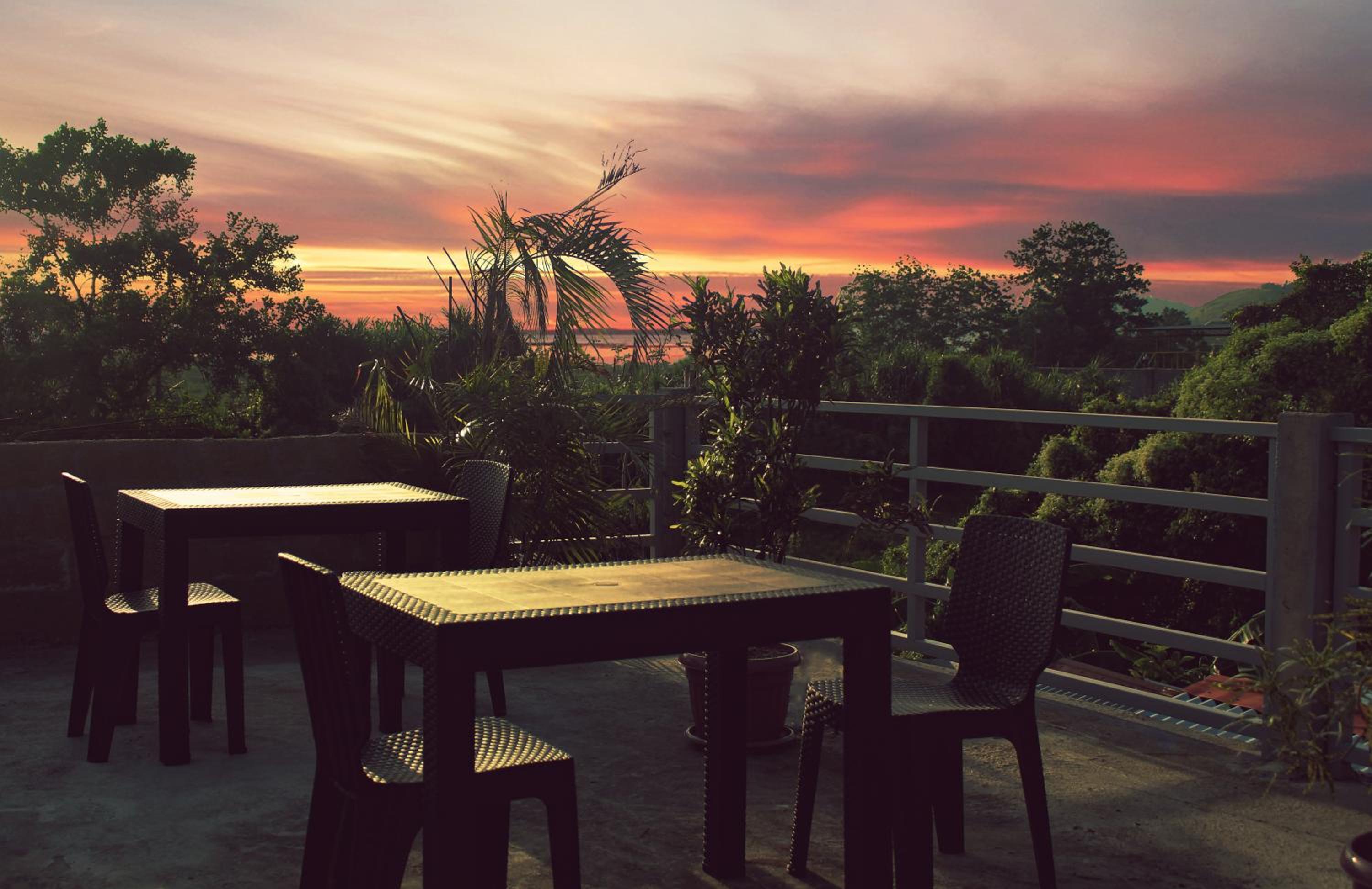 Double Room with Balcony - Photo 5