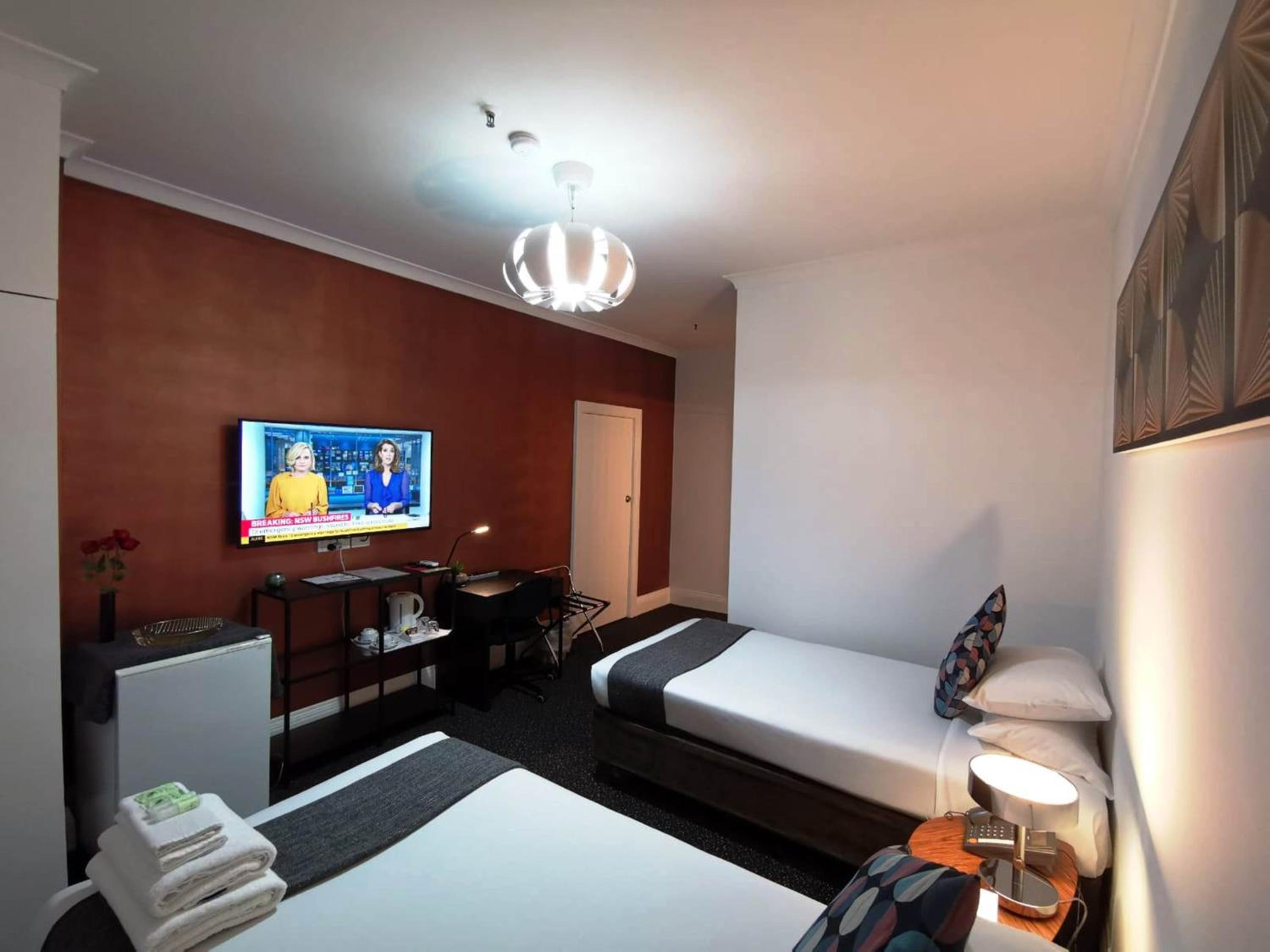 Superior Twin Room - Photo 7