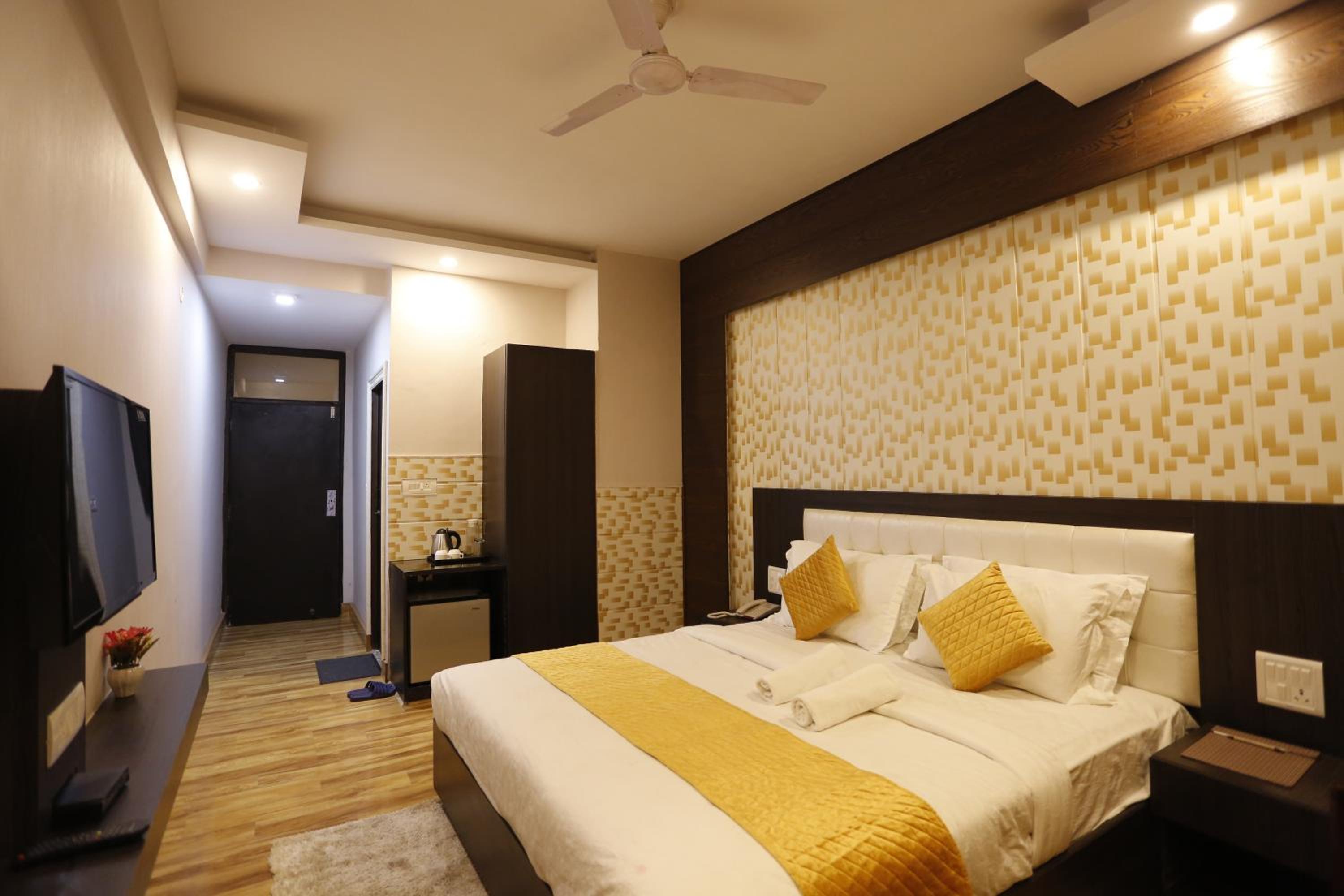 Family Suite with Balcony