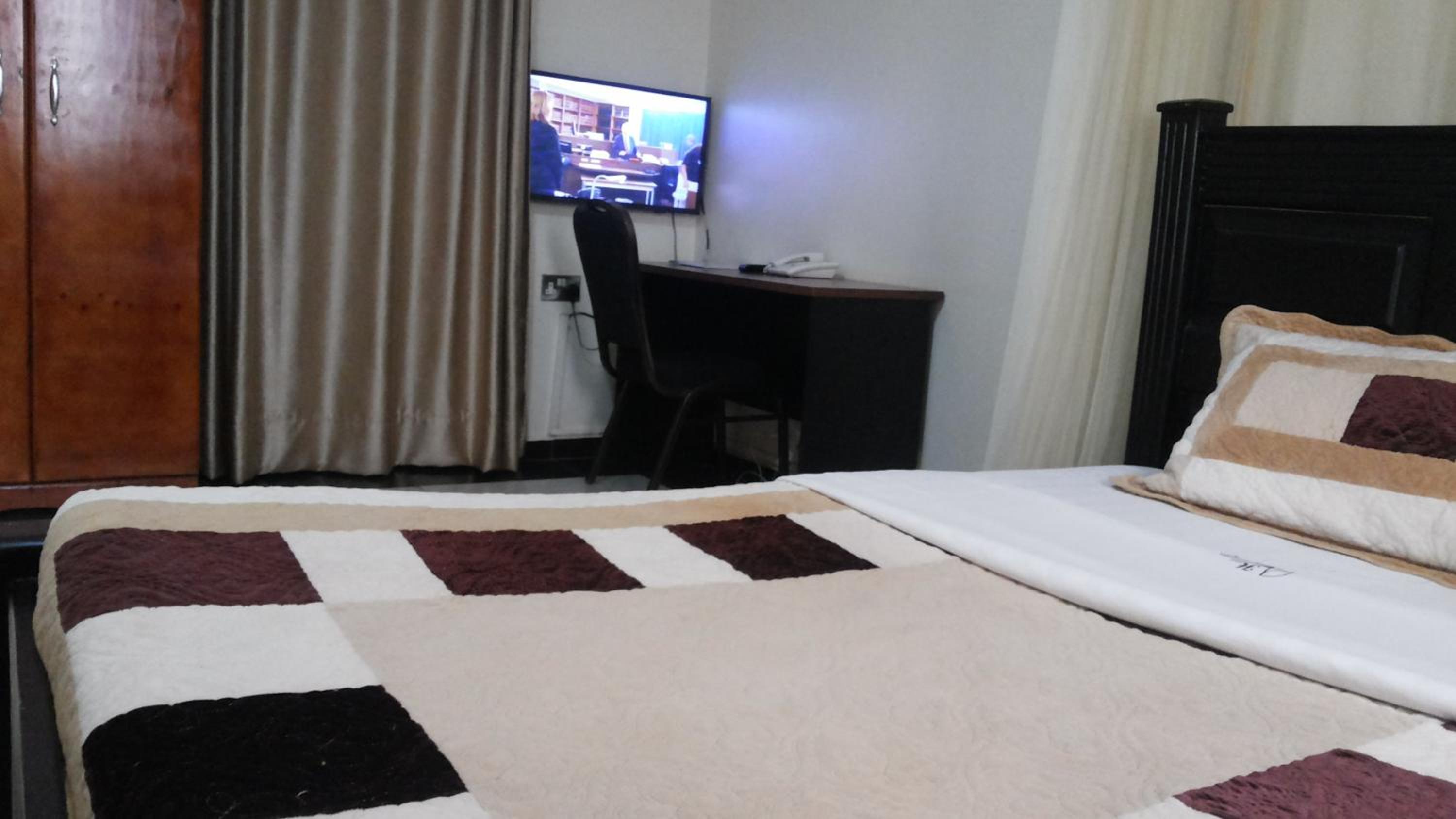 Superior King Room photo 1