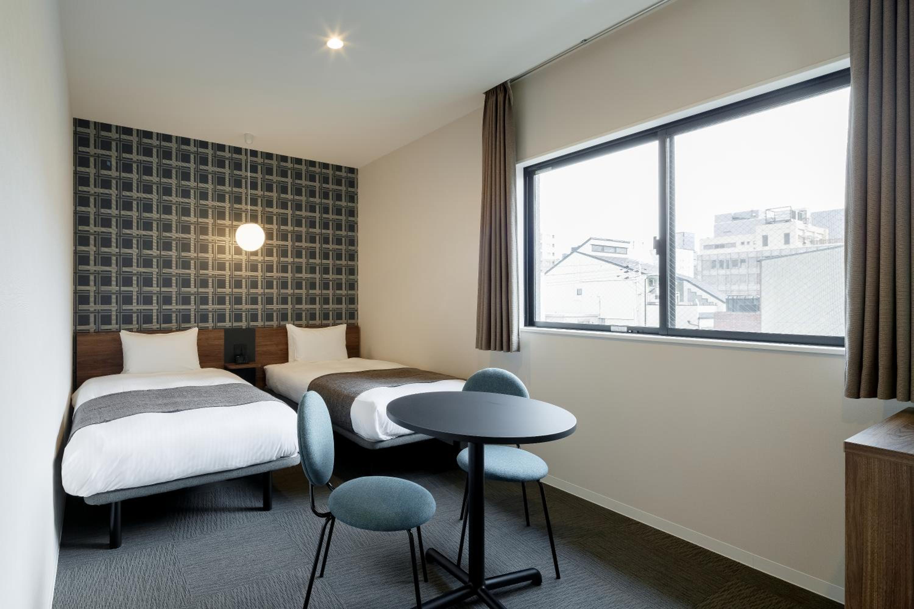 Twin Room - Photo 7