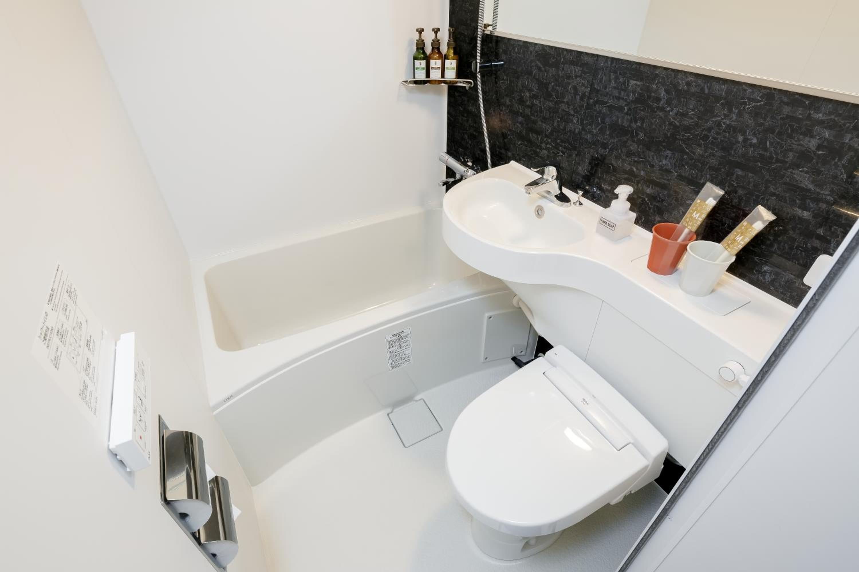 Double Room - Photo 8