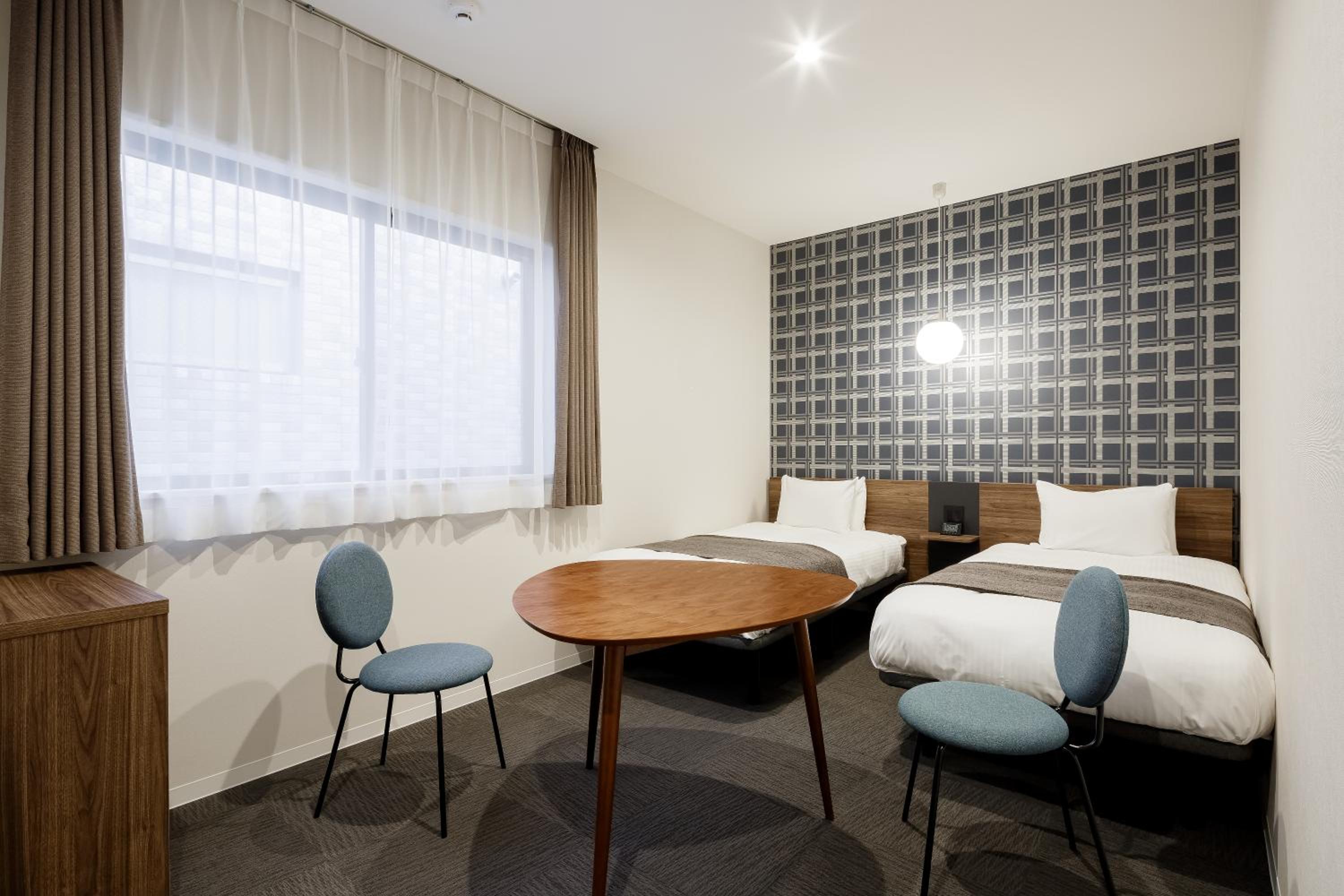 Twin Room - Photo 5