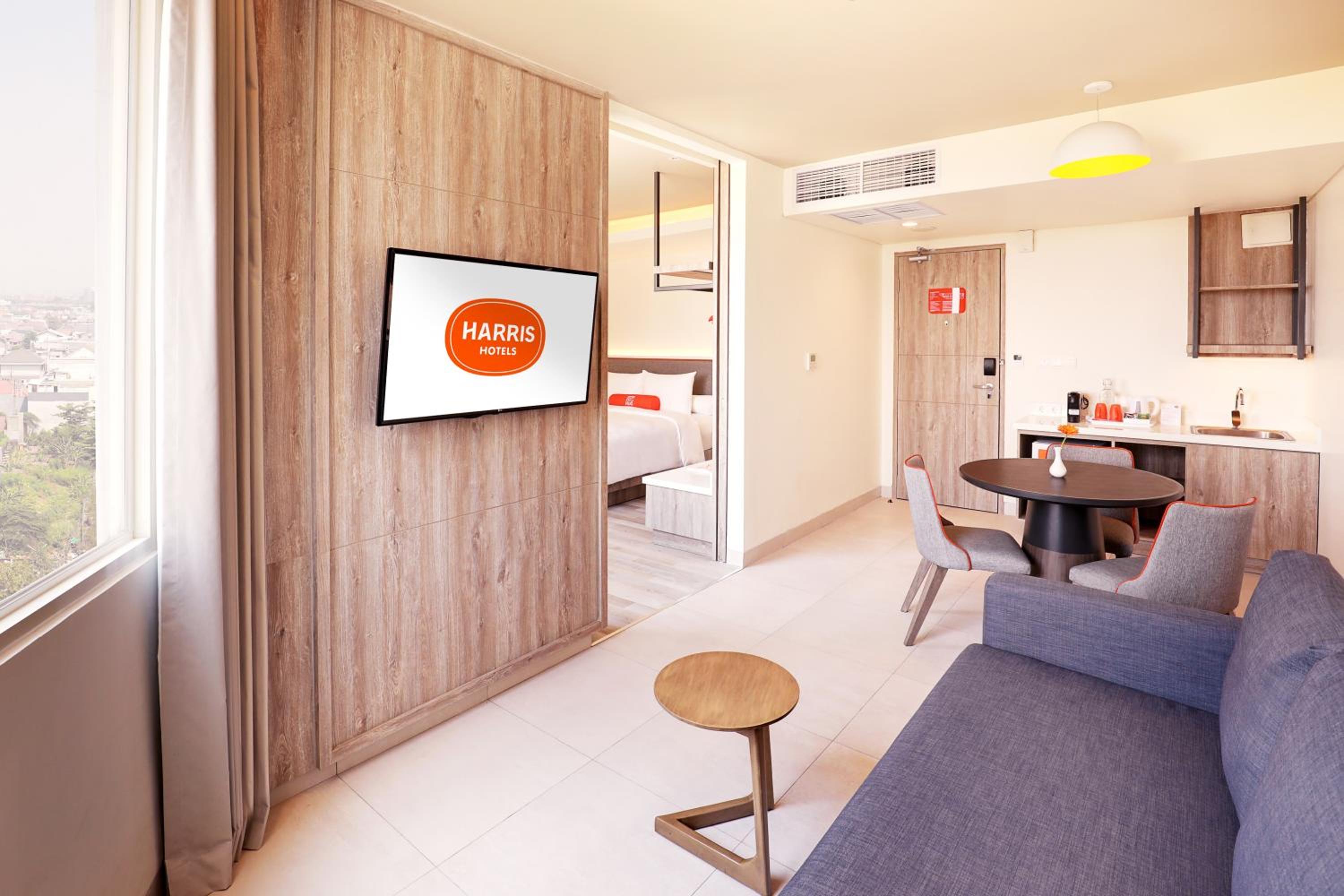 HARRIS Suite - Photo 3