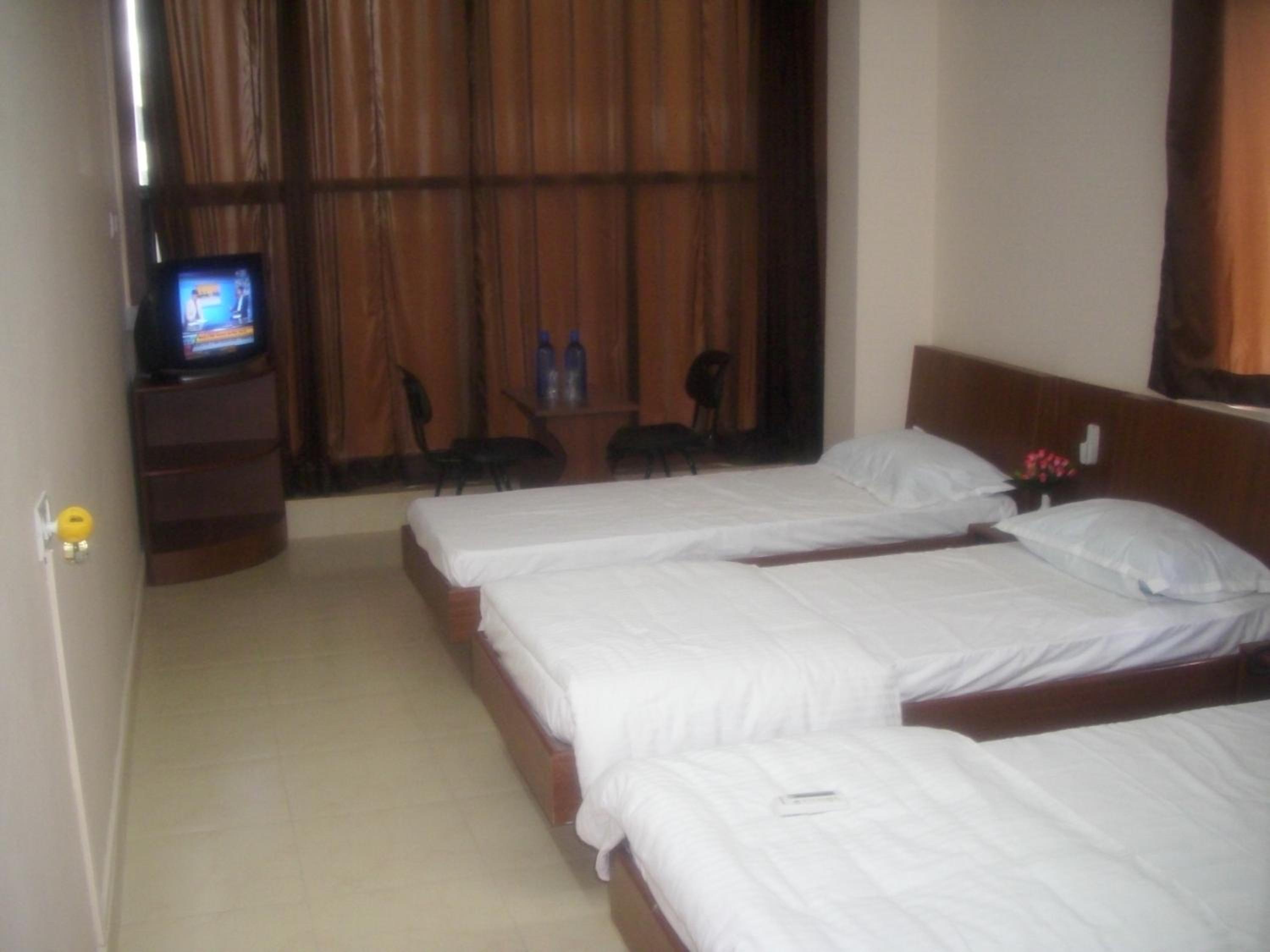 Triple Room with Bathroom