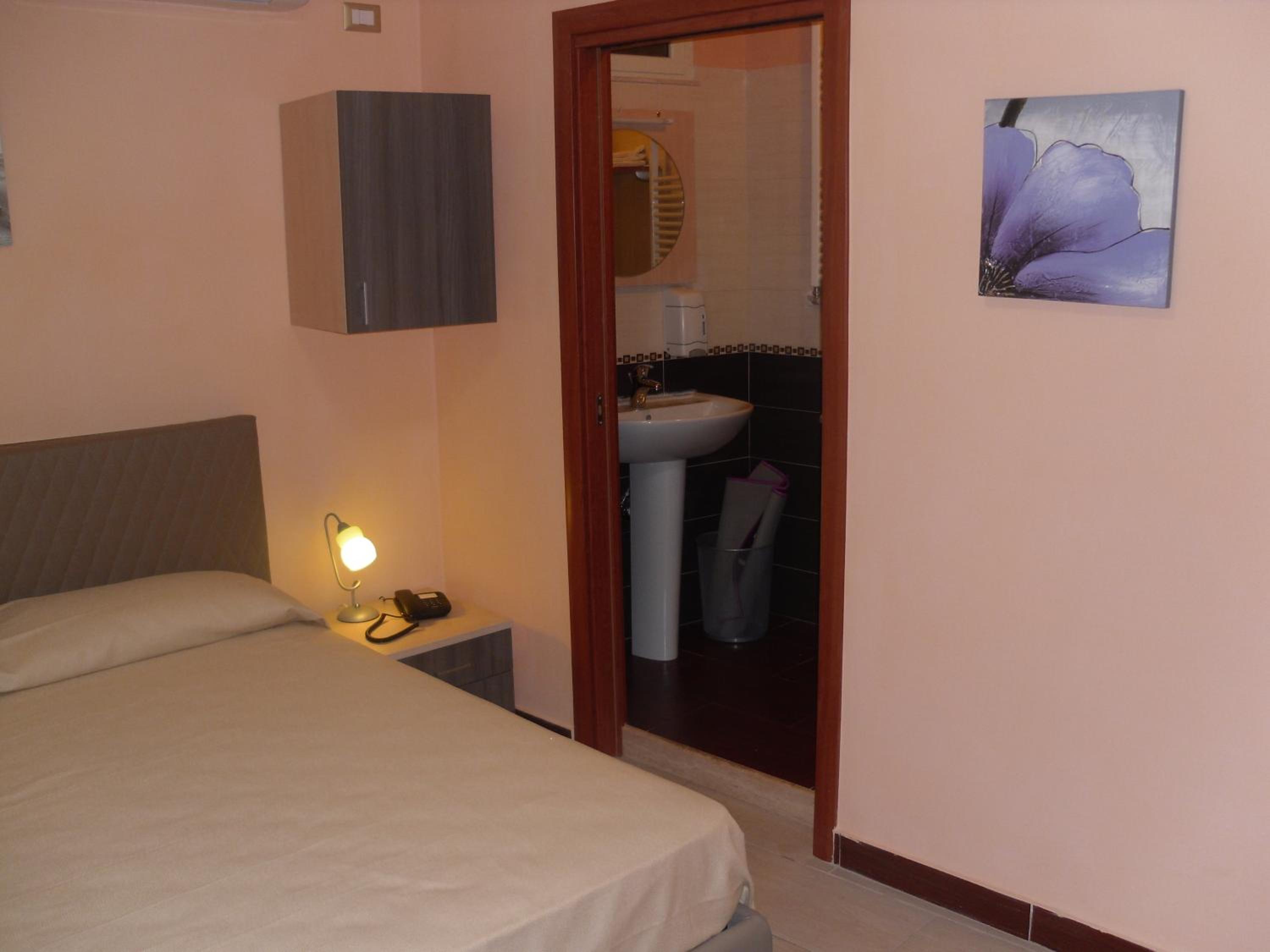 Comfort Triple Room - Photo 33