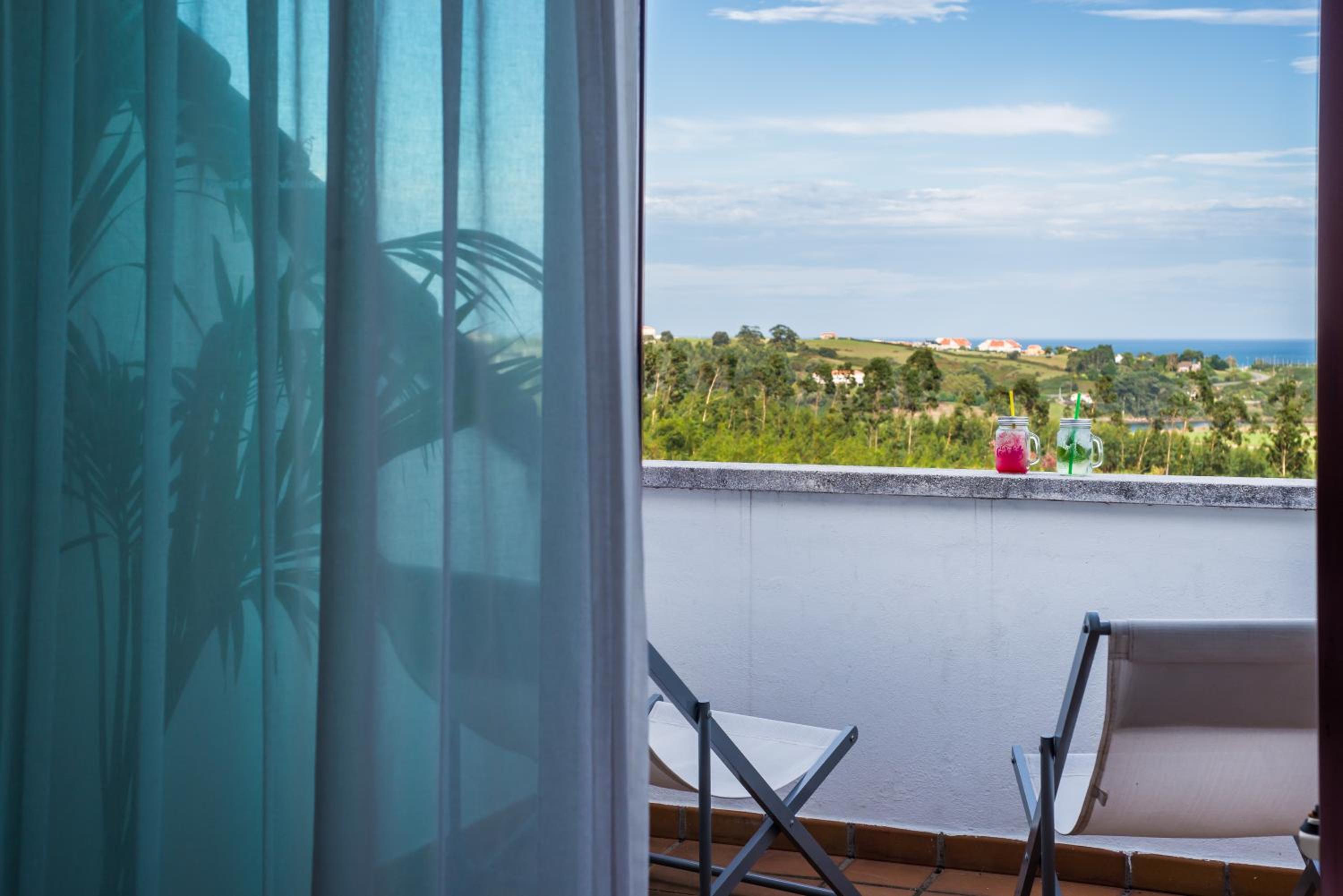Superior Apartment with View (2 Adults + 1 Child) - Photo 8