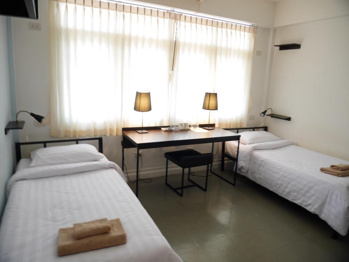 Standard Twin Room photo 1