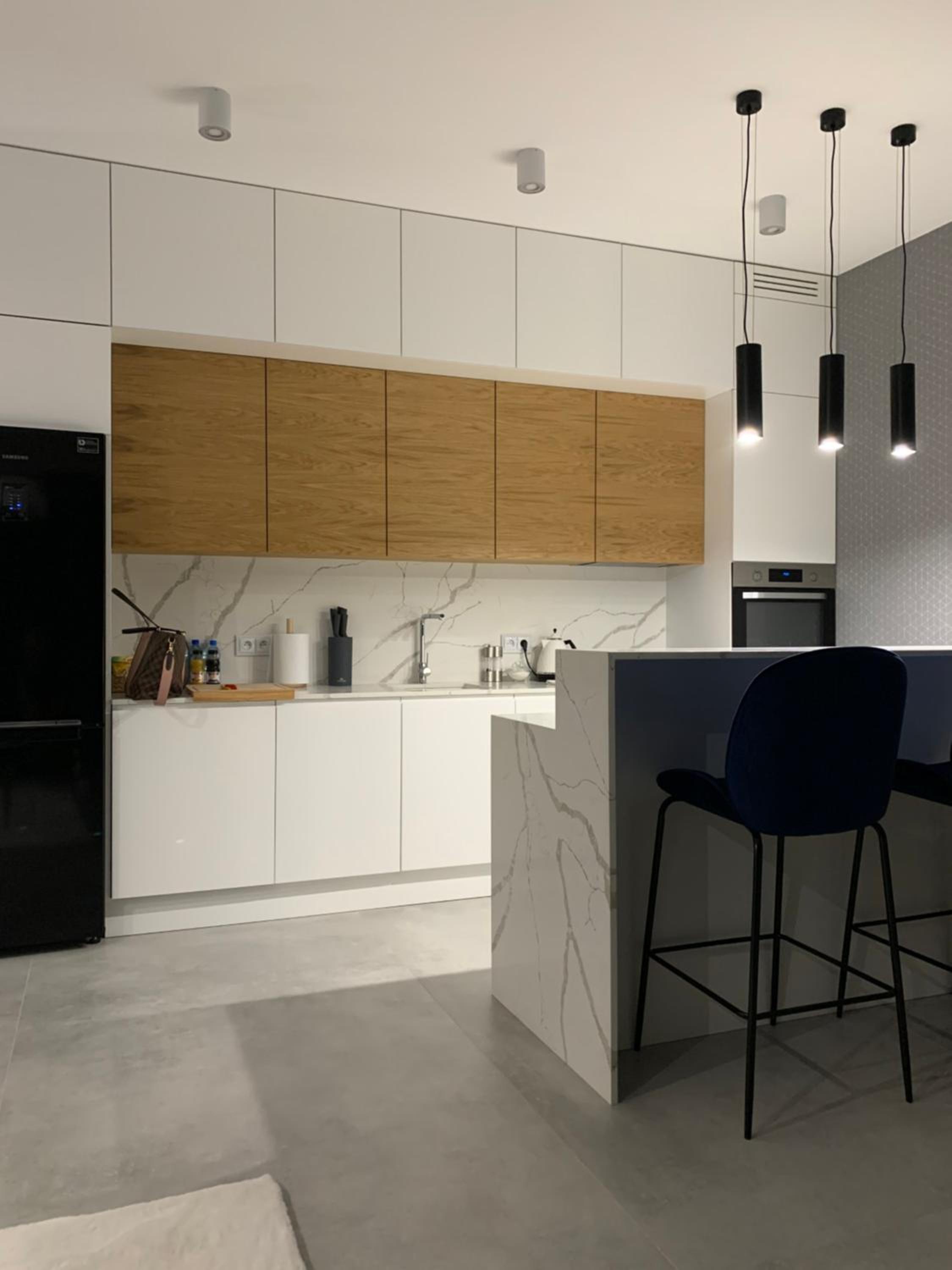 Deluxe Apartment with Terrace - Photo 2