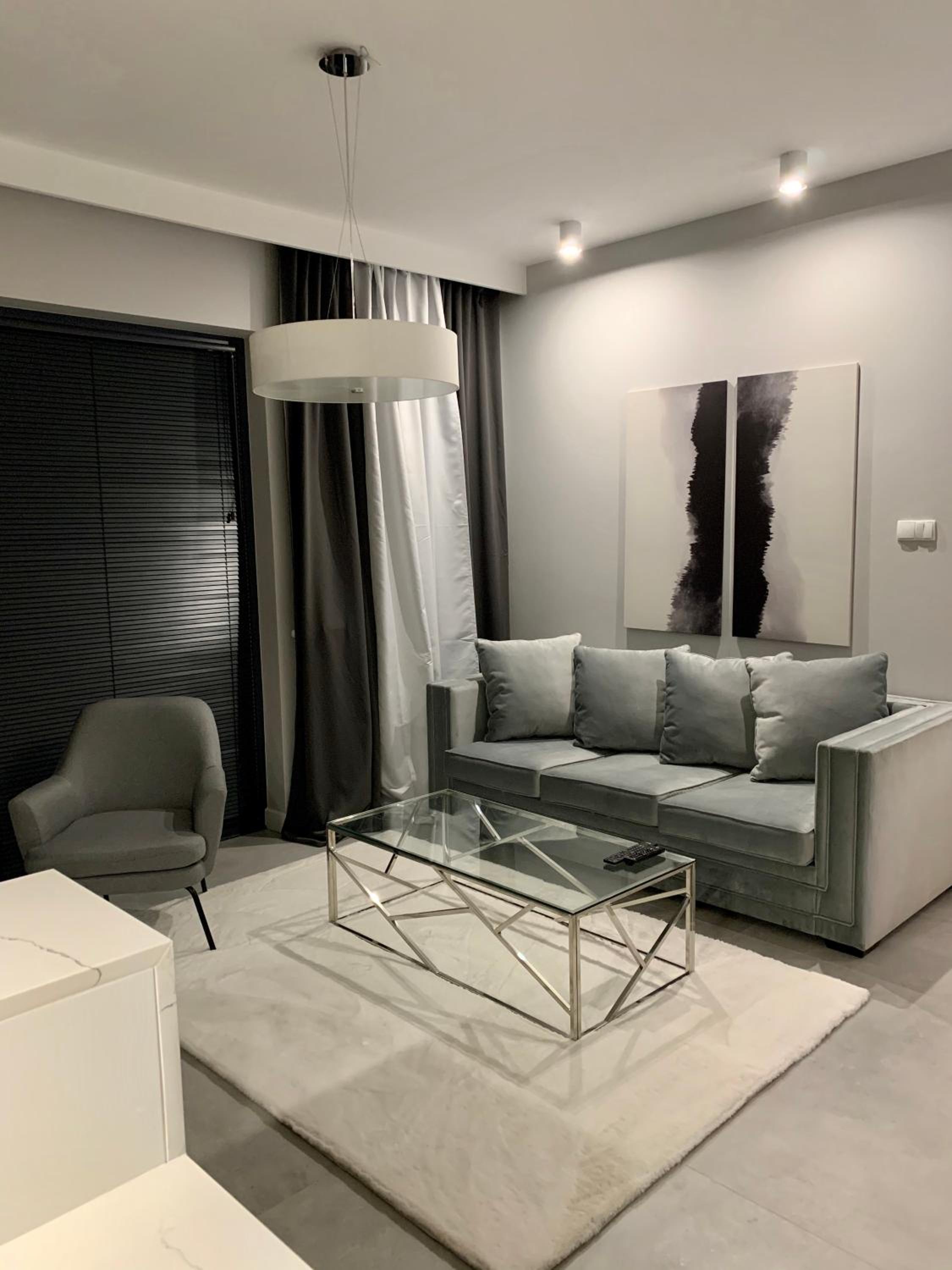 Deluxe Apartment with Terrace - Photo 39
