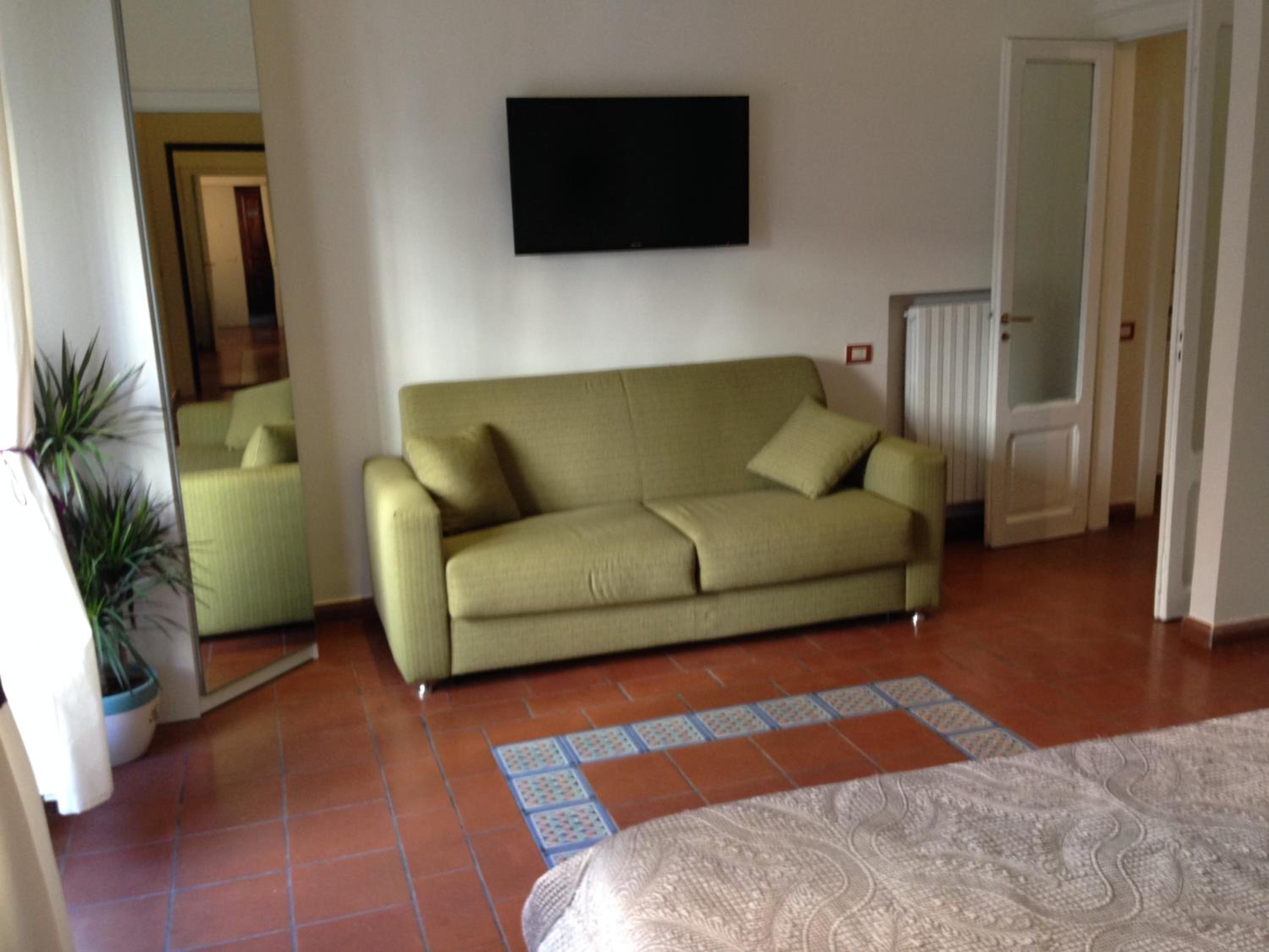 One-Bedroom Apartment - Separate Building photo 1