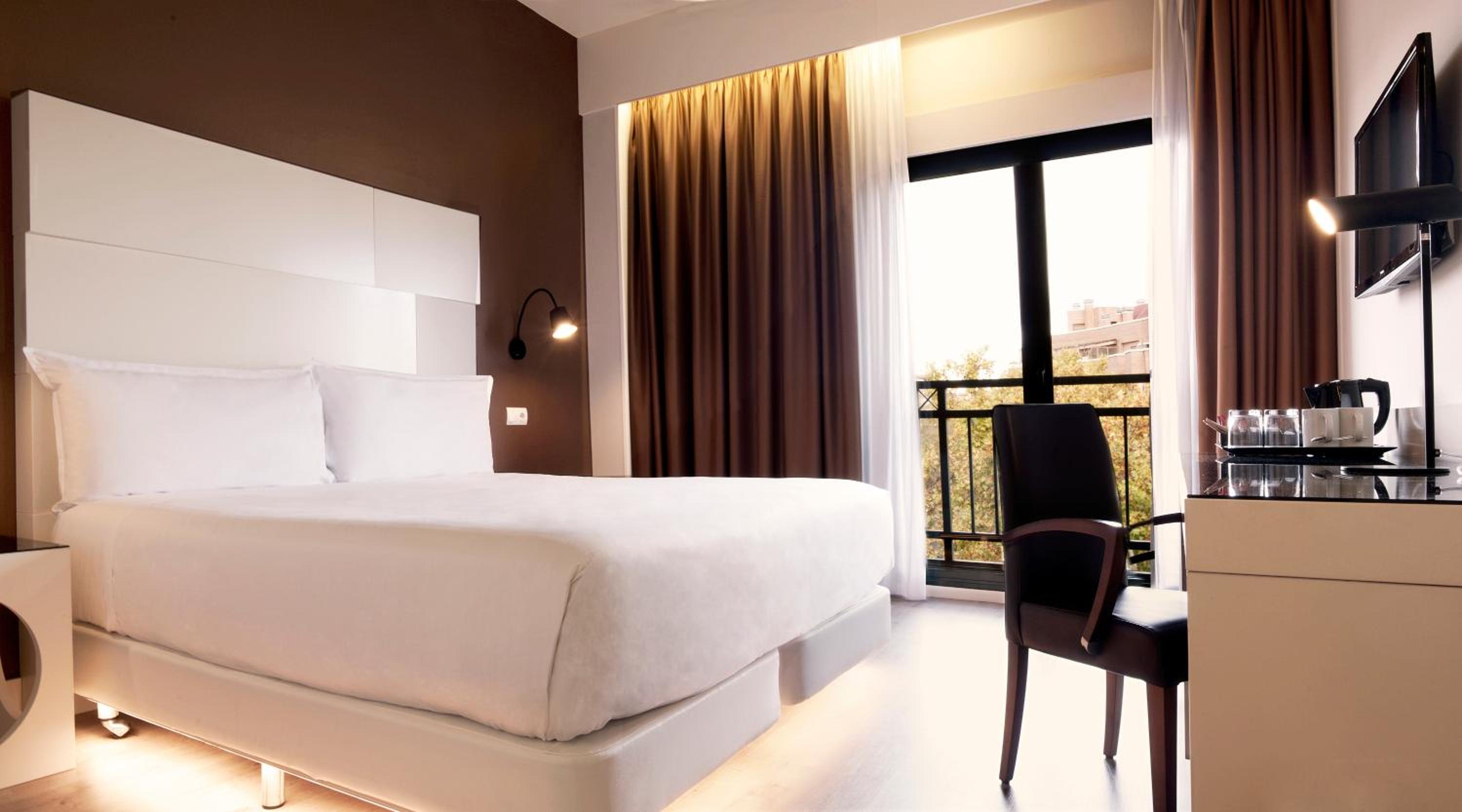 Standard Double Room - Photo 1