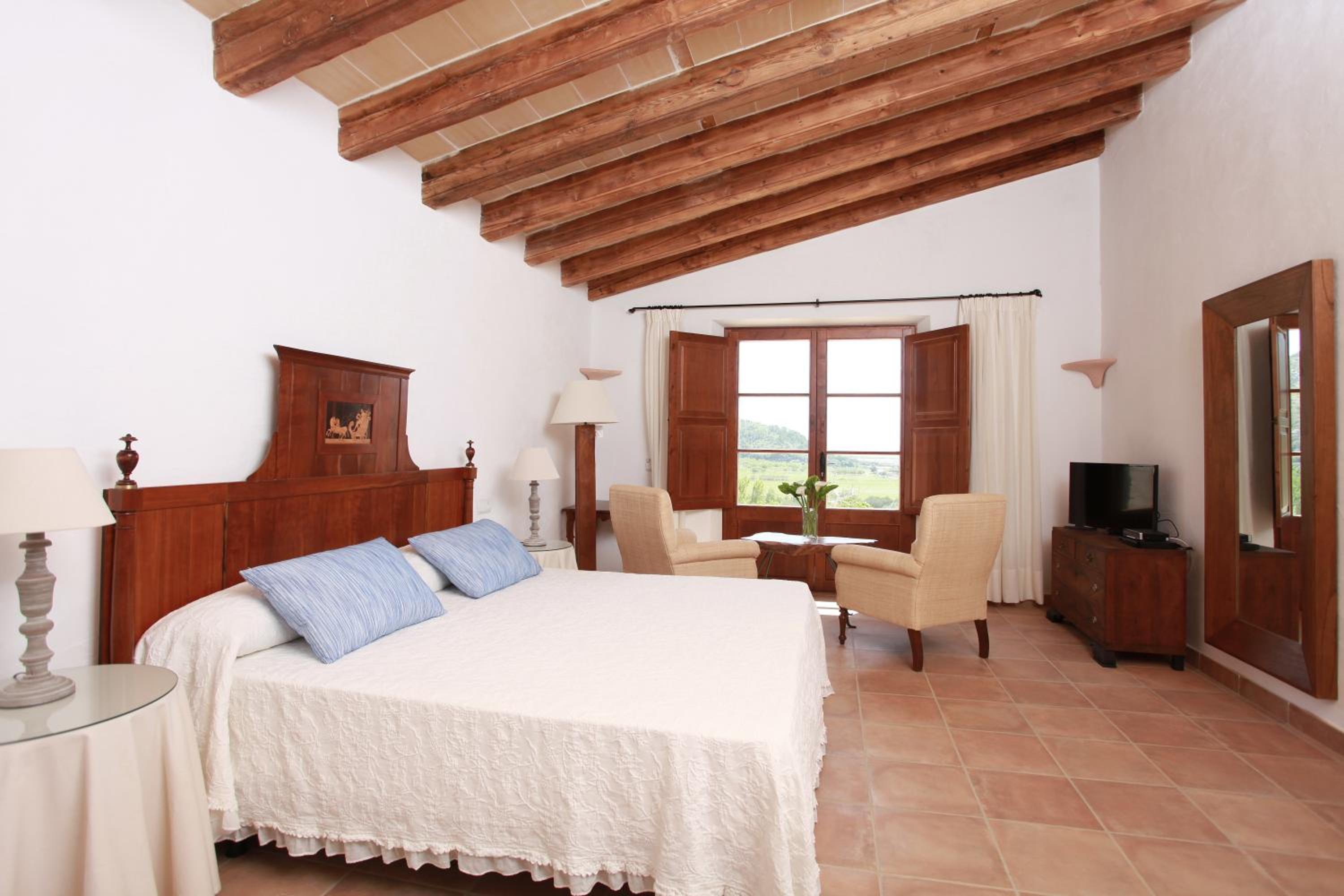 Superior Junior Suite with Terrace - Photo 2