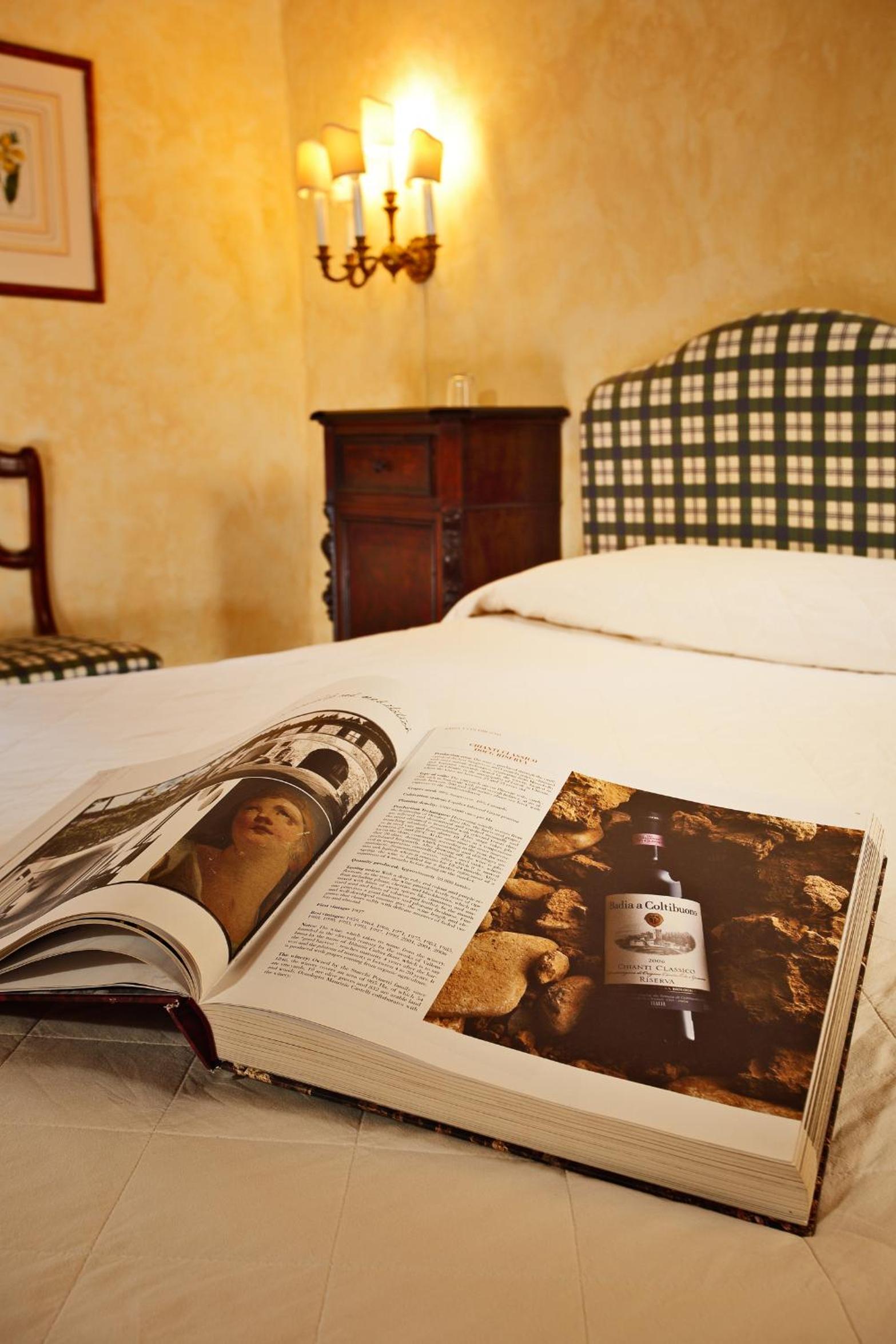 Classic Double Room - Photo 5