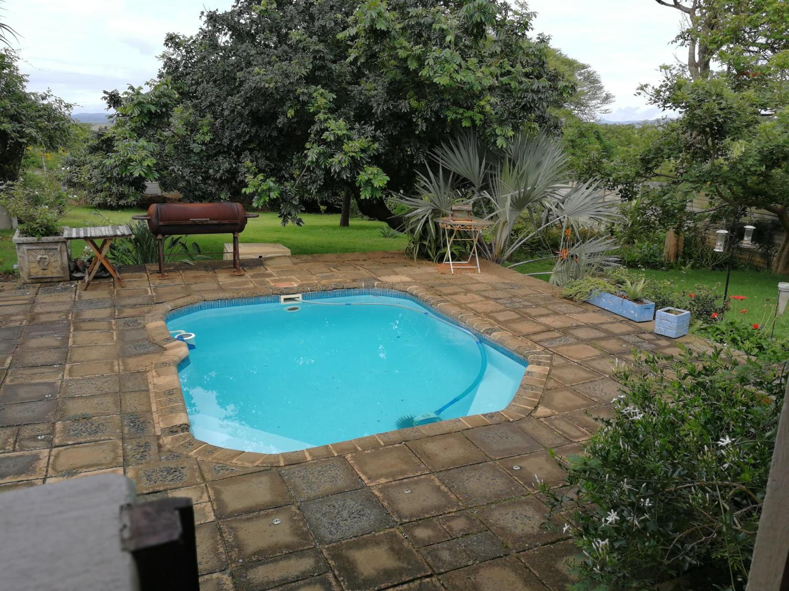 Two-Bedroom Villa - Photo 10