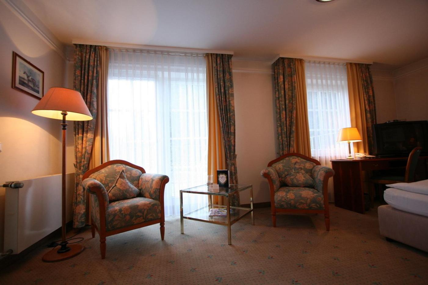 Double Room - Photo 3