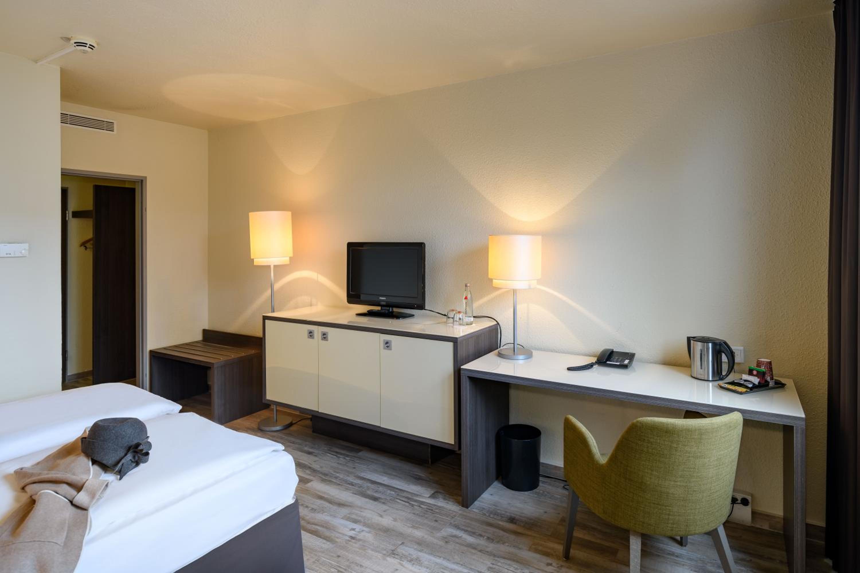 Superior Double Room - Photo 8