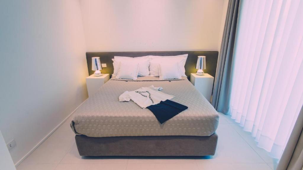 Queen Suite