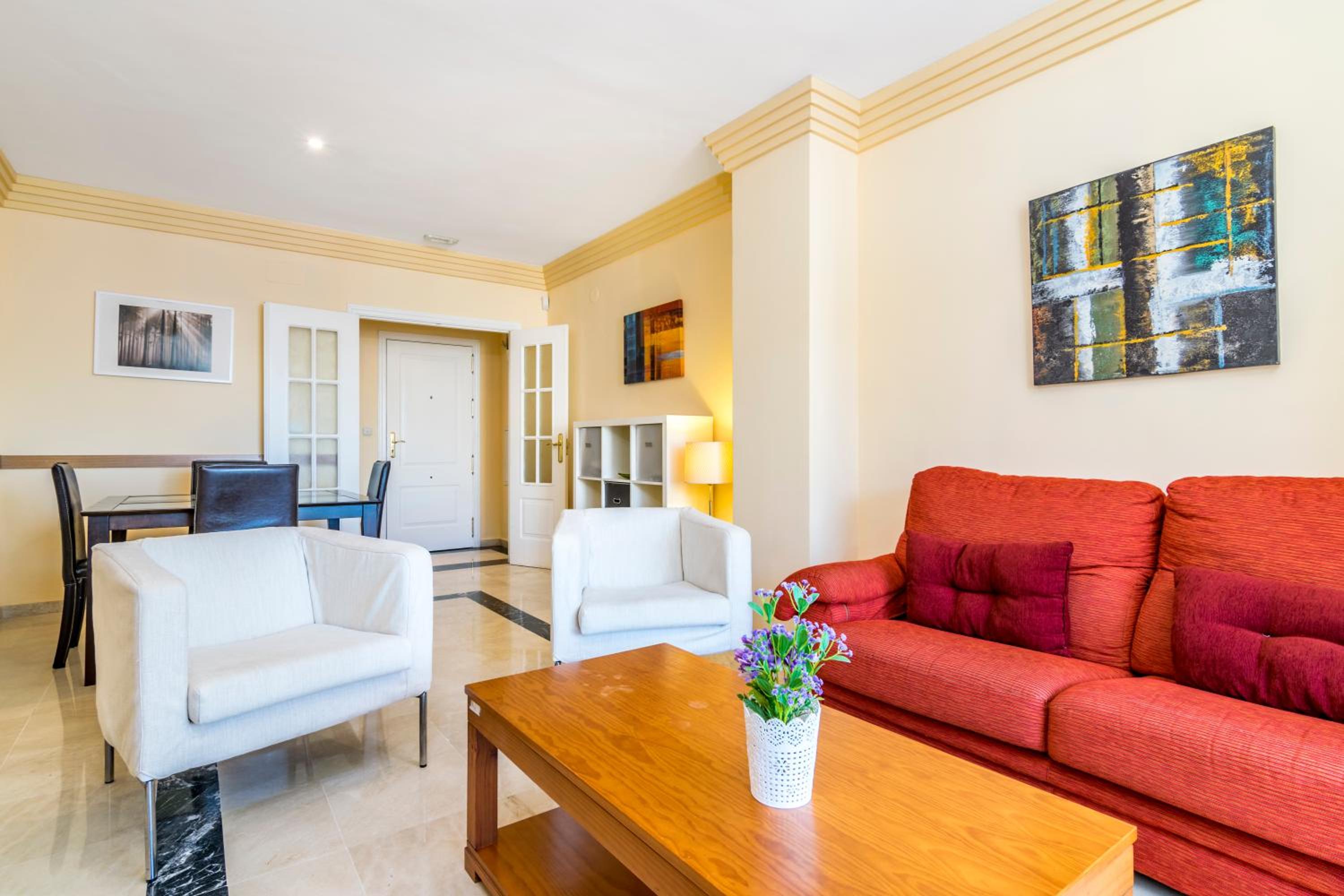 Two-Bedroom Apartment with Lateral Sea View