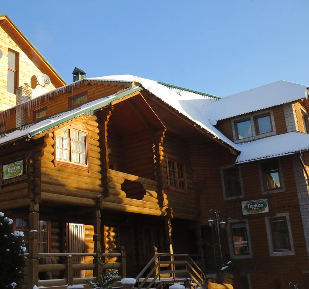 Two-Bedroom Chalet photo 2