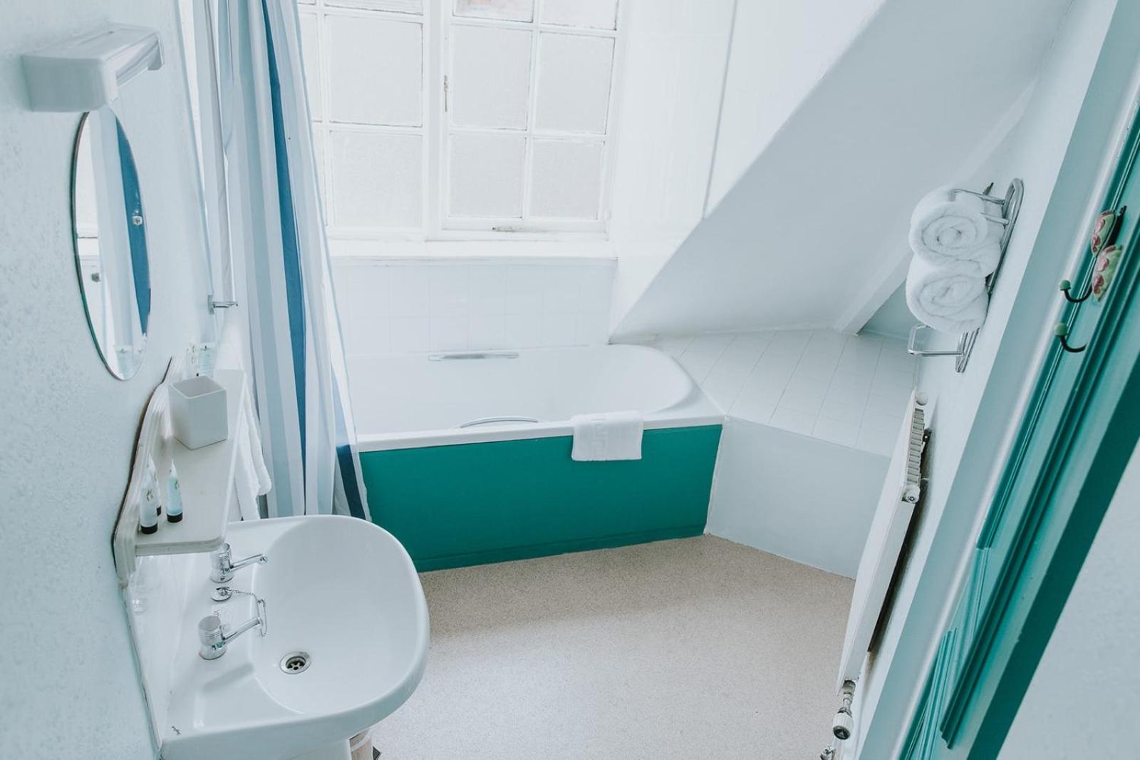 Double Premier Ensuite photo 3