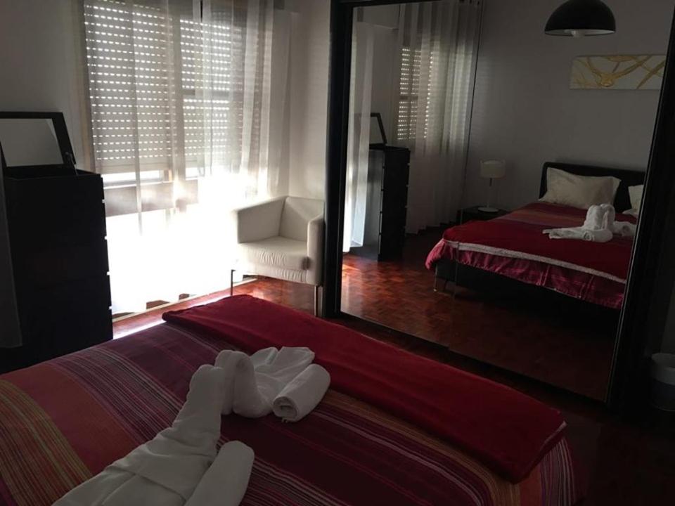 Three-Bedroom Apartment - Photo 7