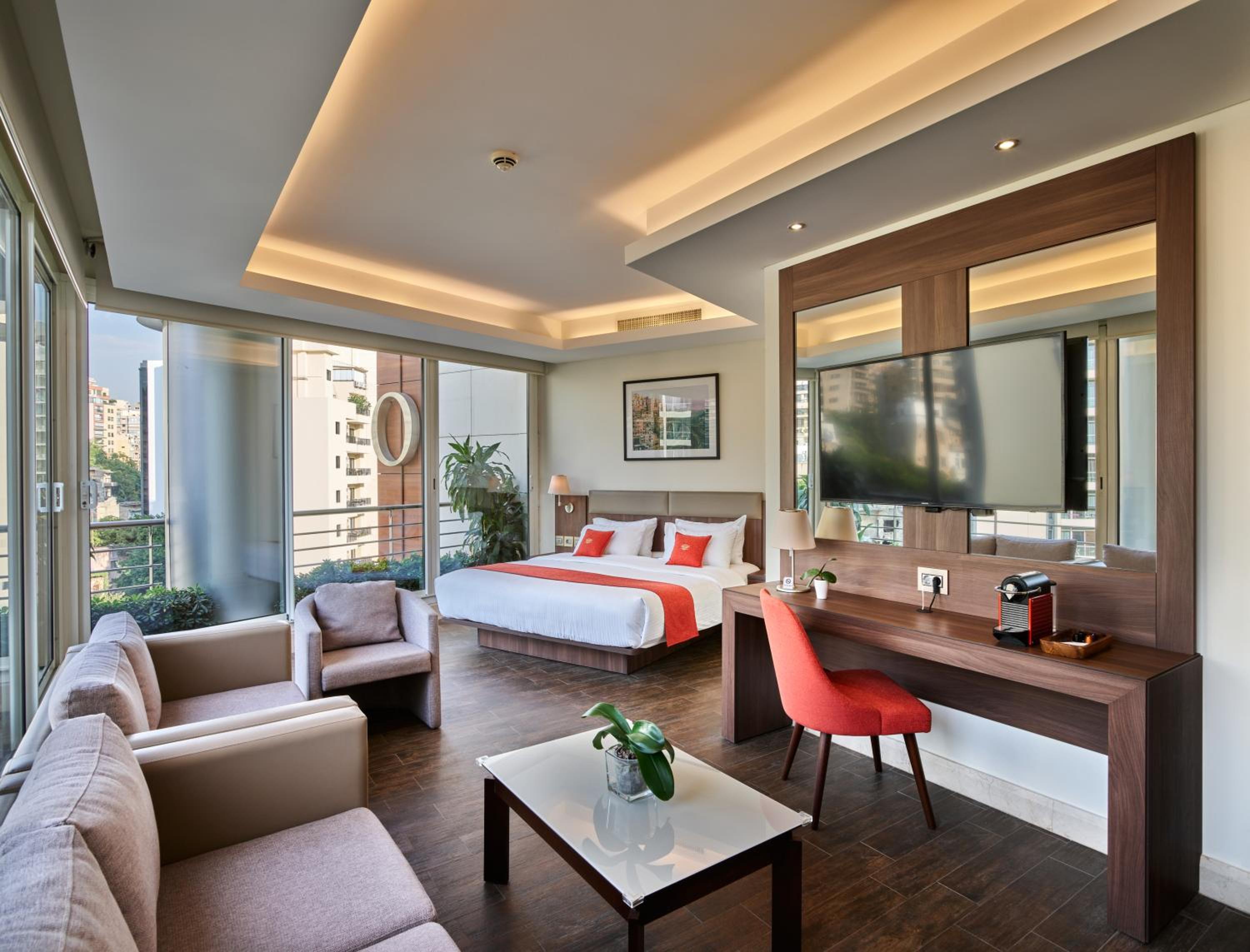 Junior Suite - Photo 1