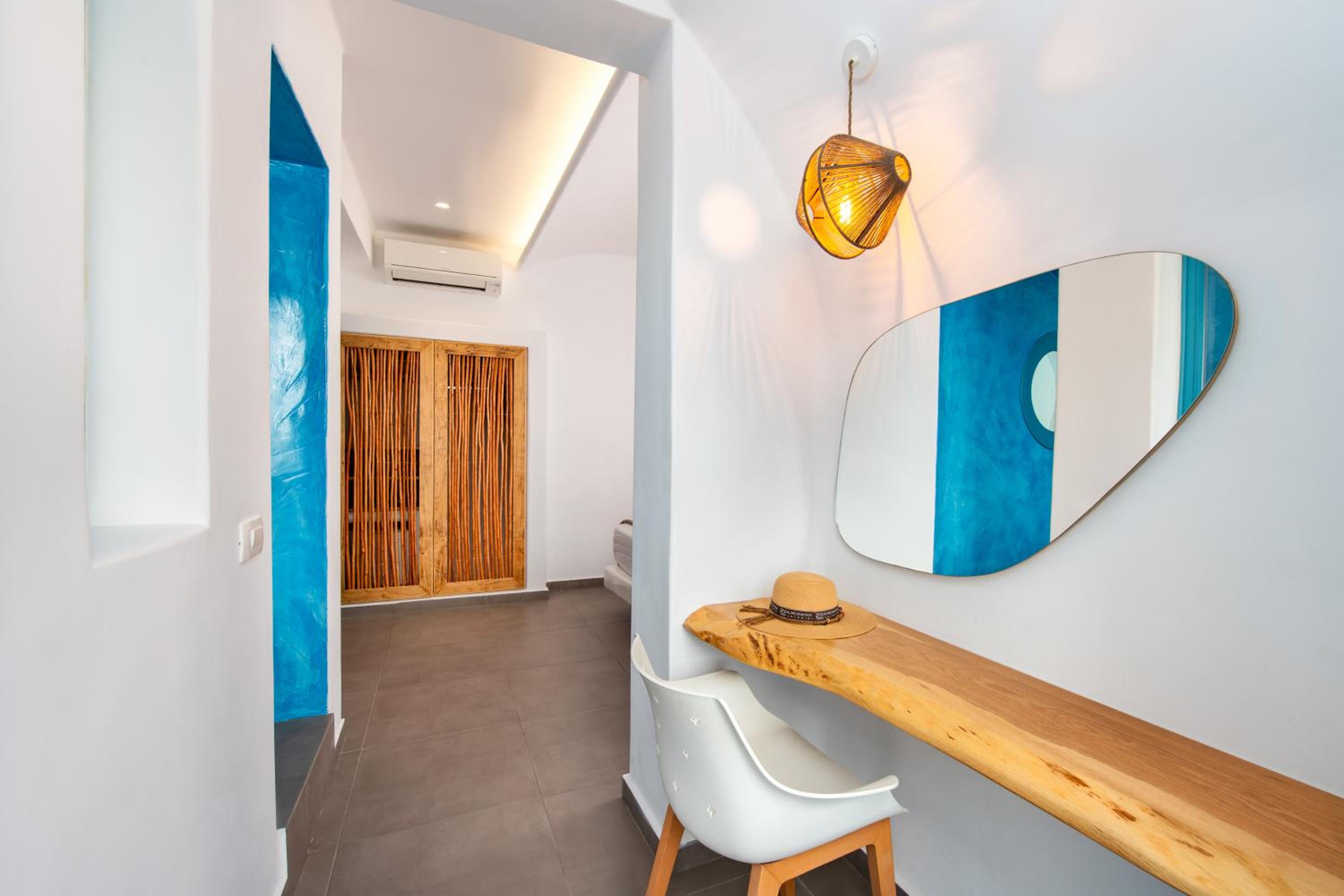 Two-Bedroom Suite with Cave Hot Tub - Photo 10