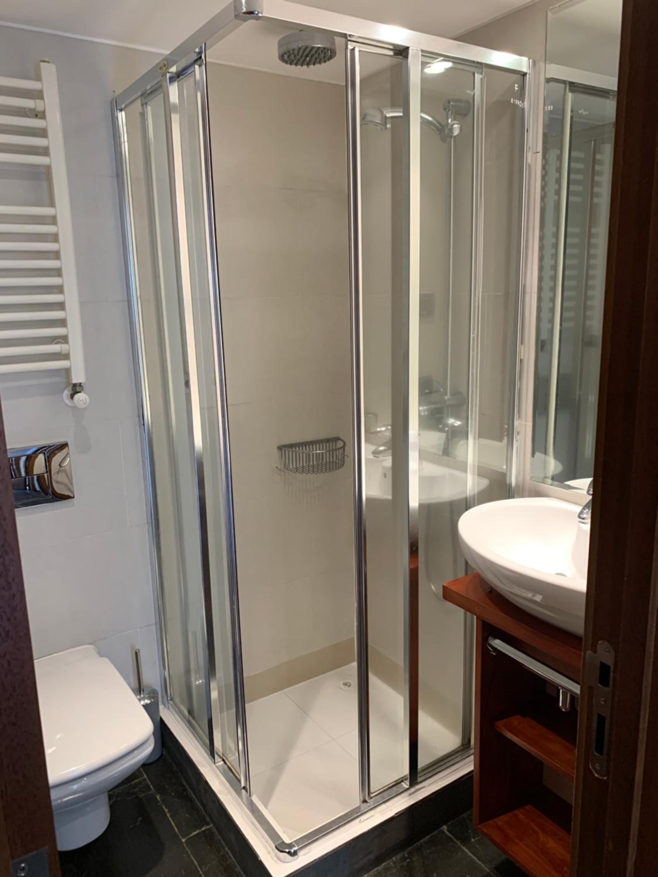 Two-Bedroom Family Suite photo 3