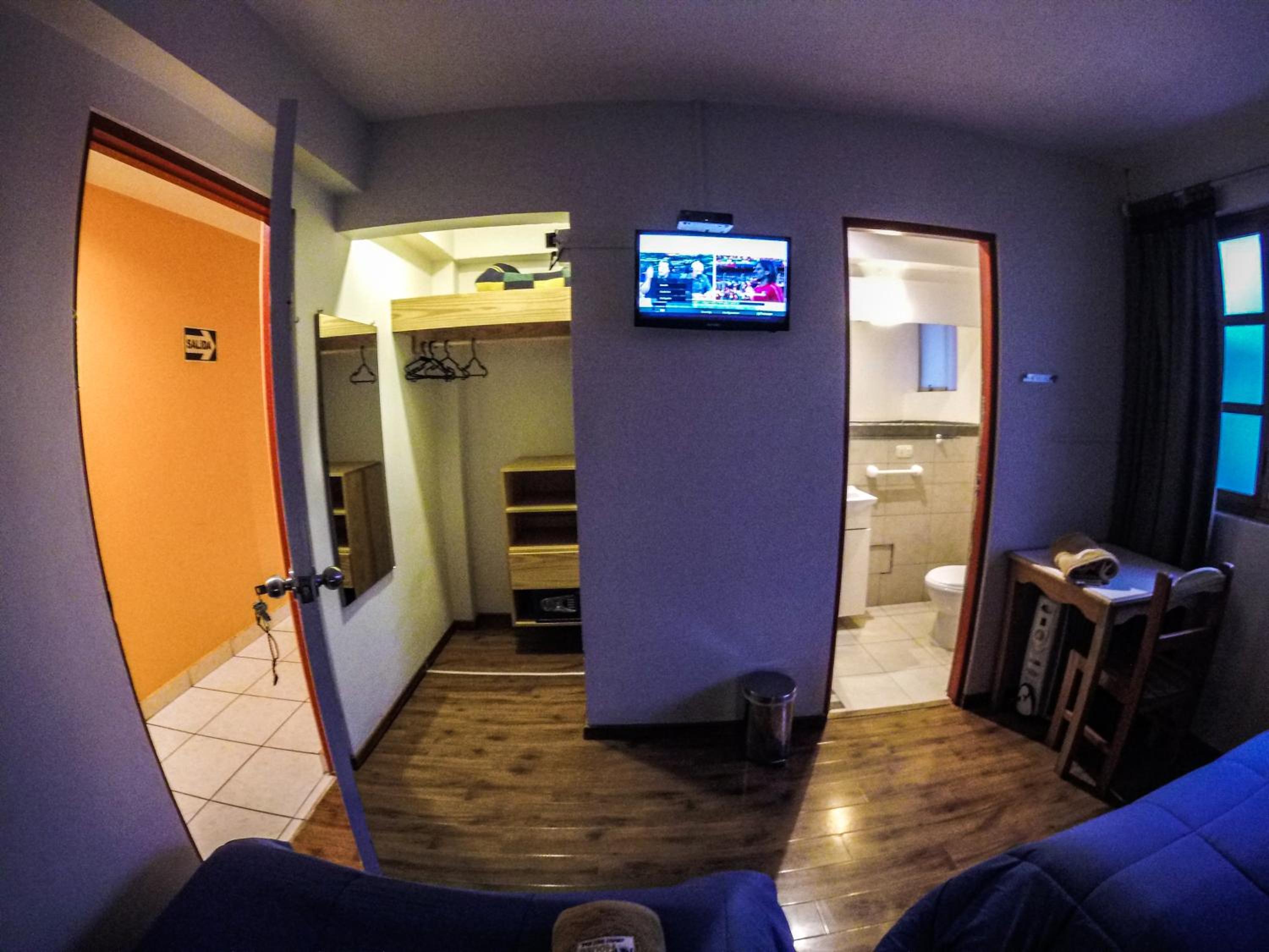 Classic Twin Room photo 2