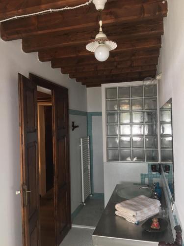 Deluxe Double Room (1 adult + 2 children) photo 1