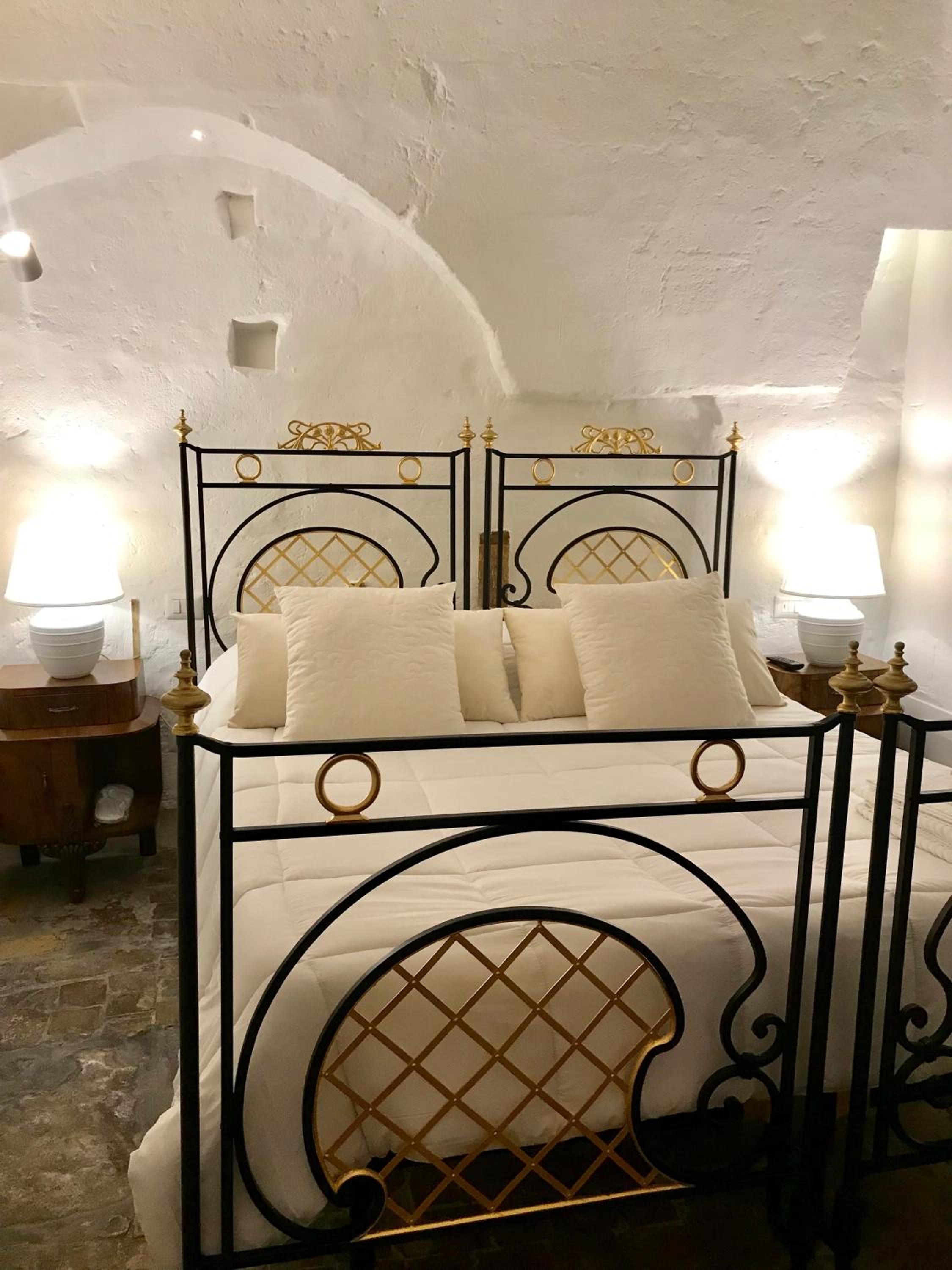 Junior Suite with Balcony photo 1