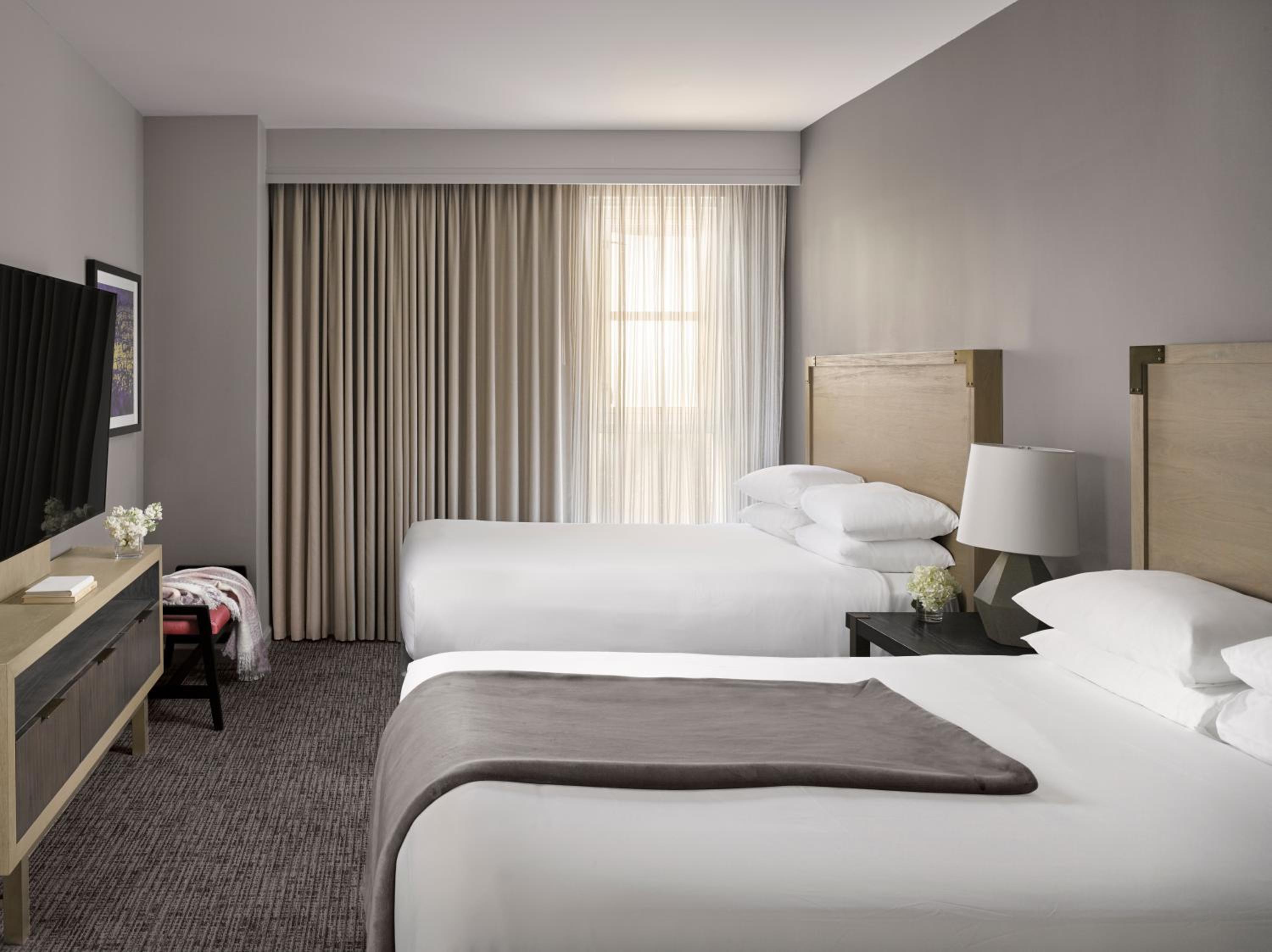 Queen Room with Two Queen Beds - Photo 1