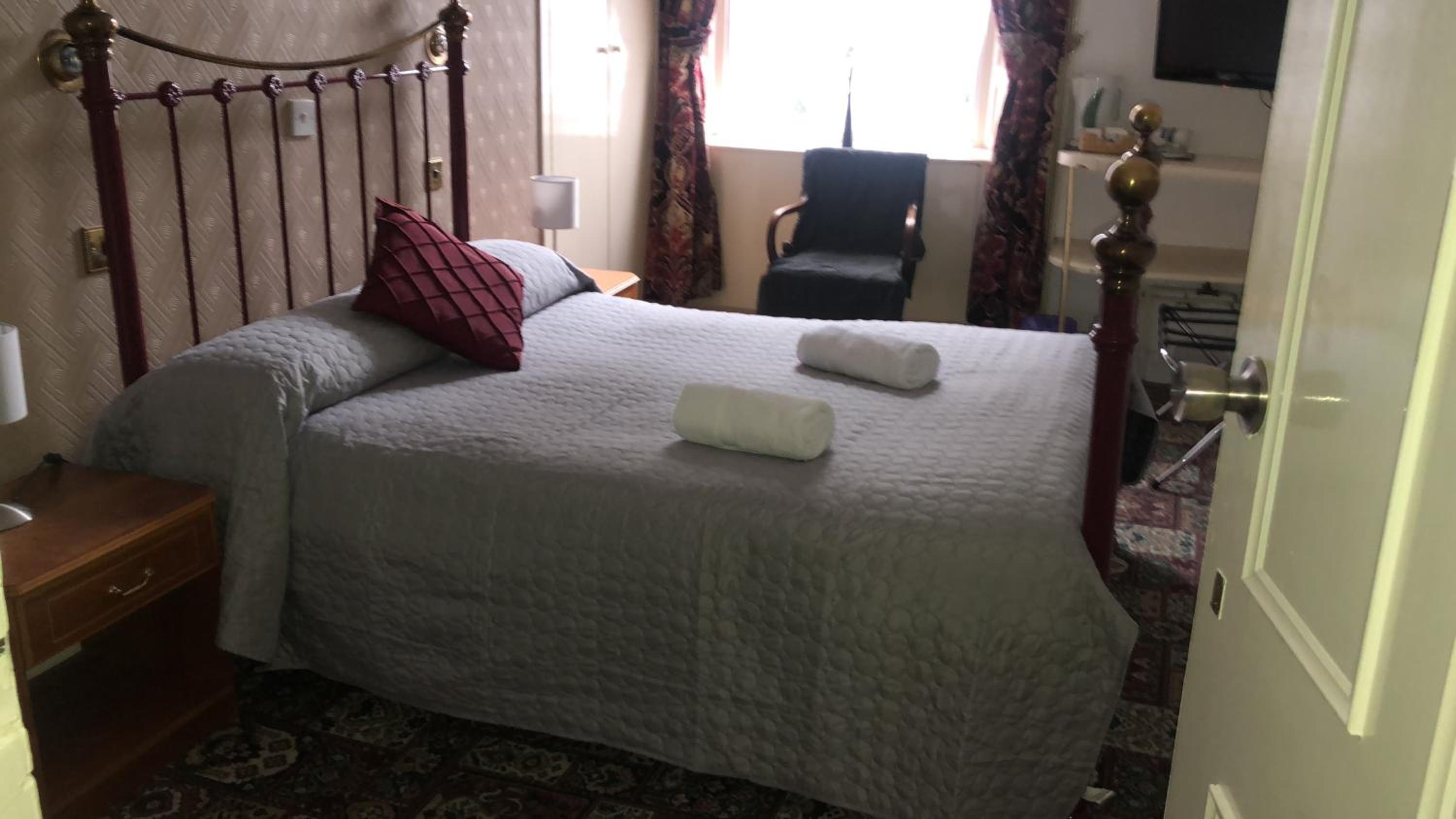 Double Room - Photo 4