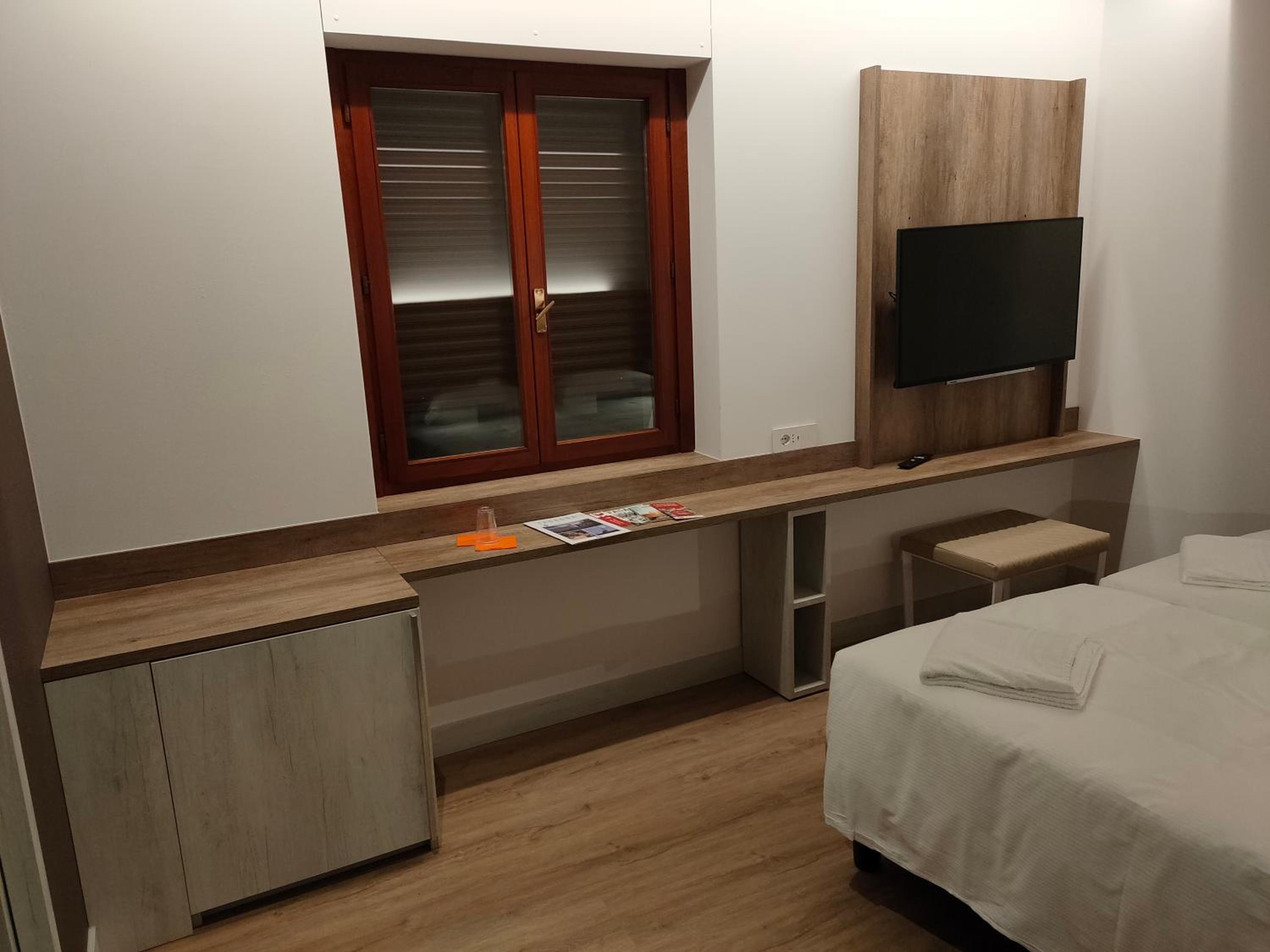 Double or Twin Room - Photo 1