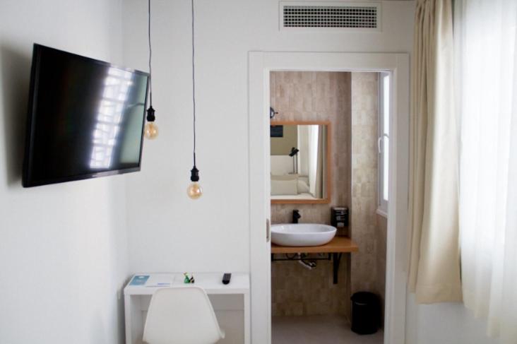Small Twin Room photo 3