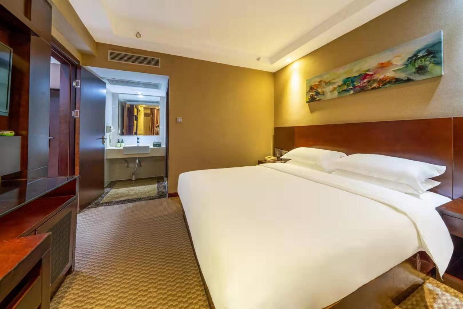 Budget Double Room - No Window   photo 2