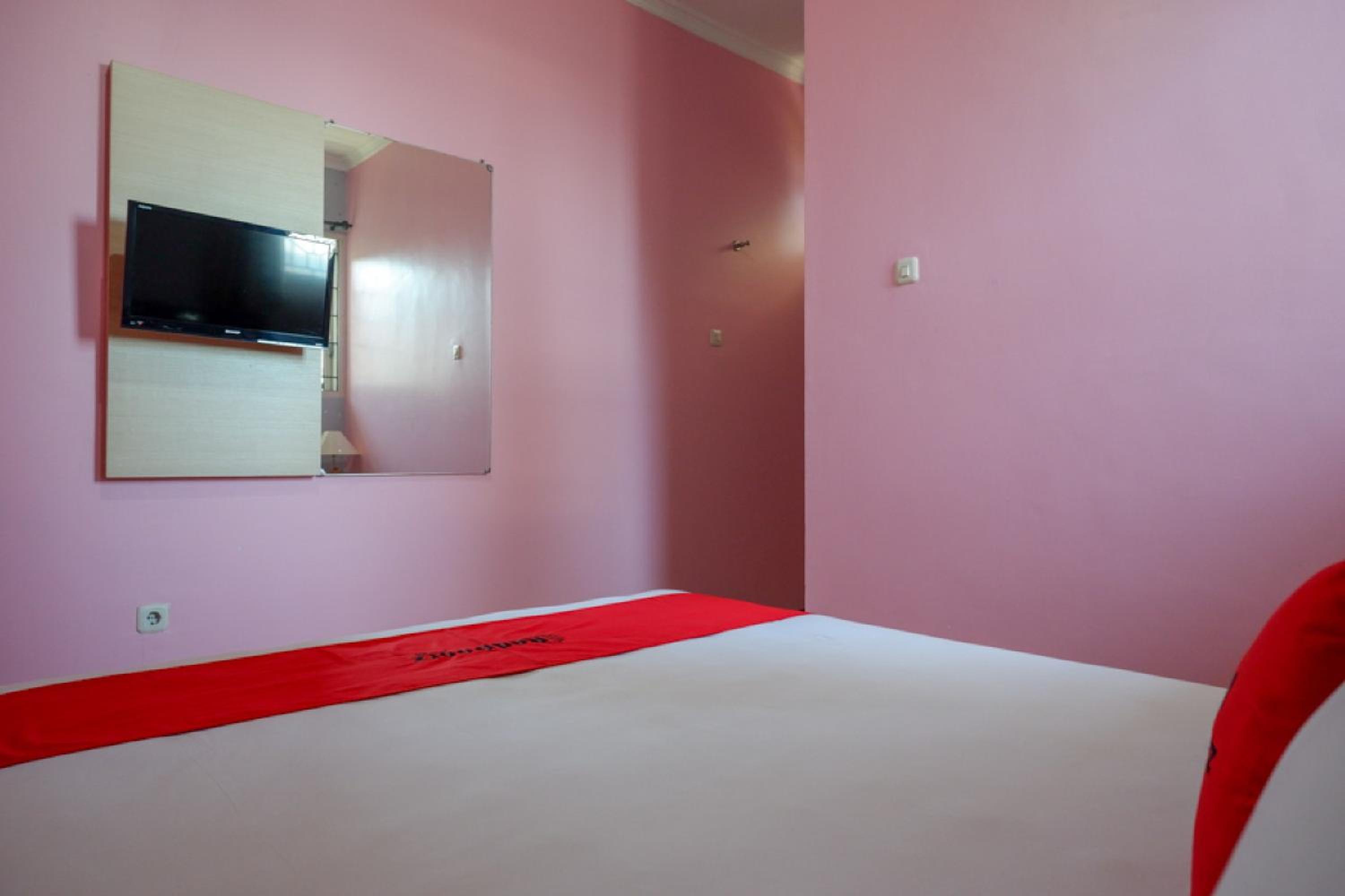 Double Room - Photo 3