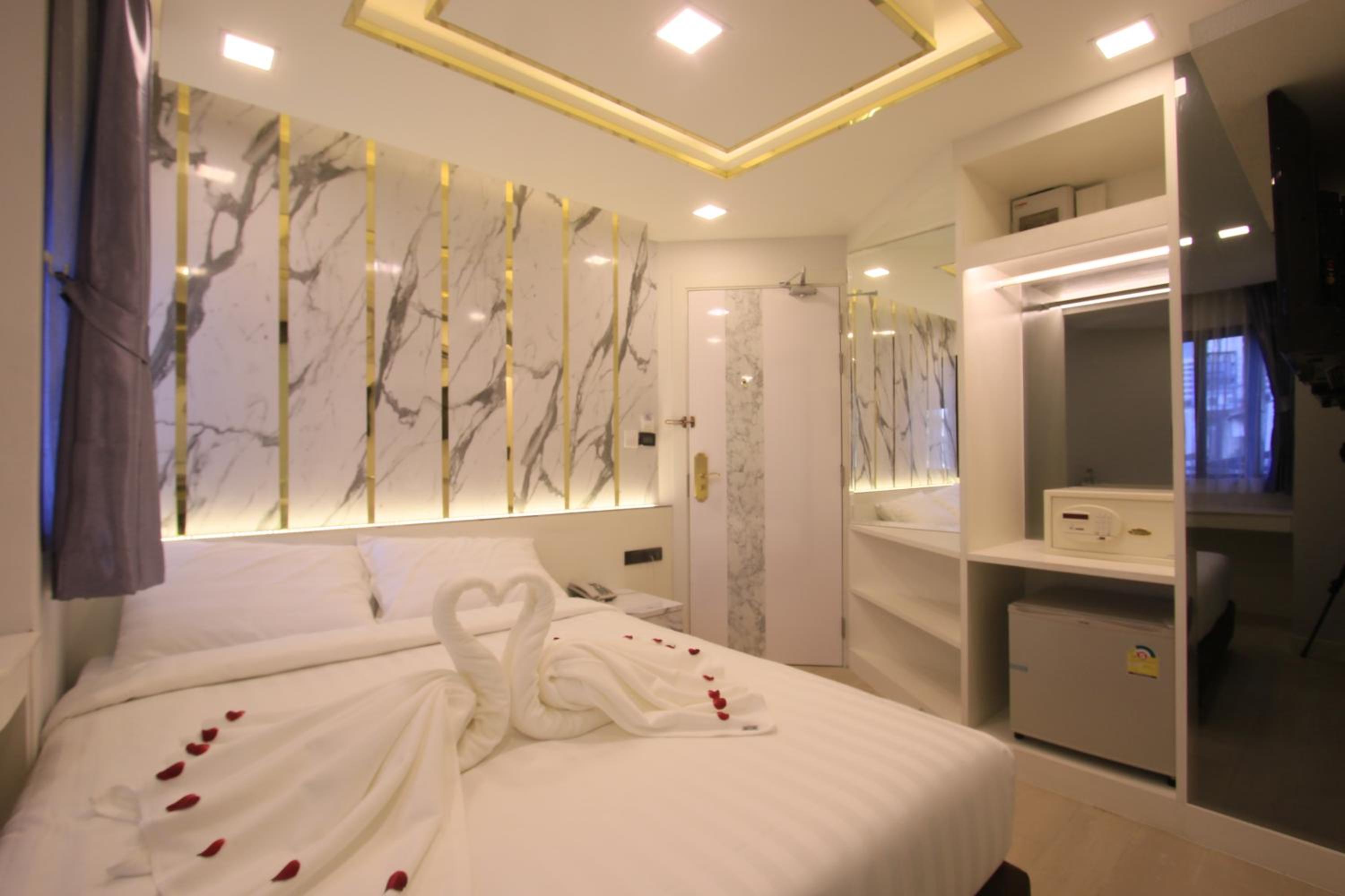 Deluxe Queen Room photo 1