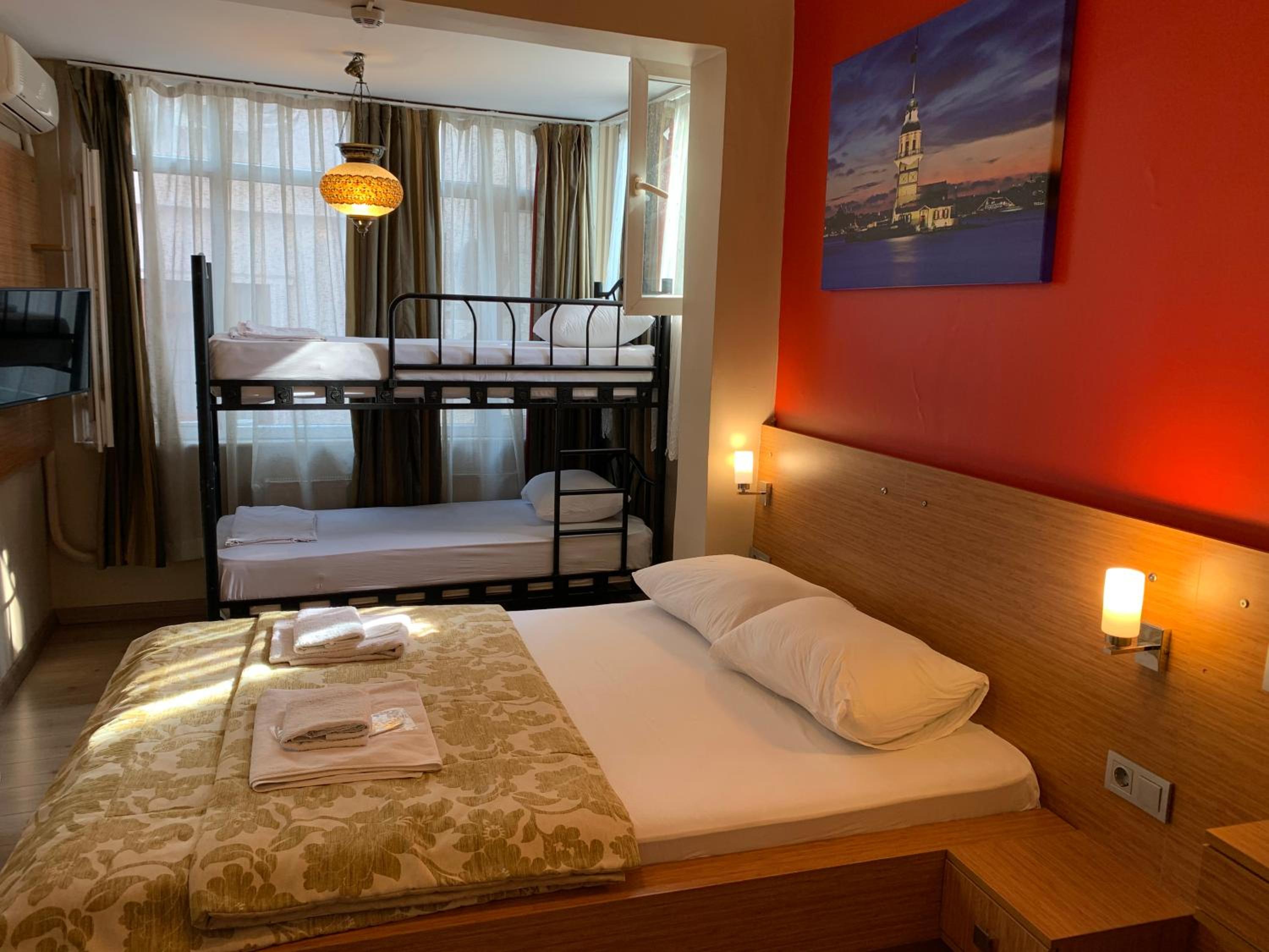 Standard Triple Room photo 1