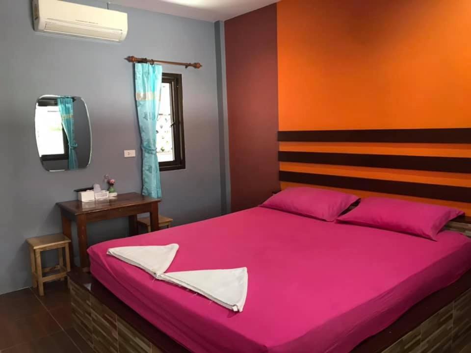 Double Room - Photo 5