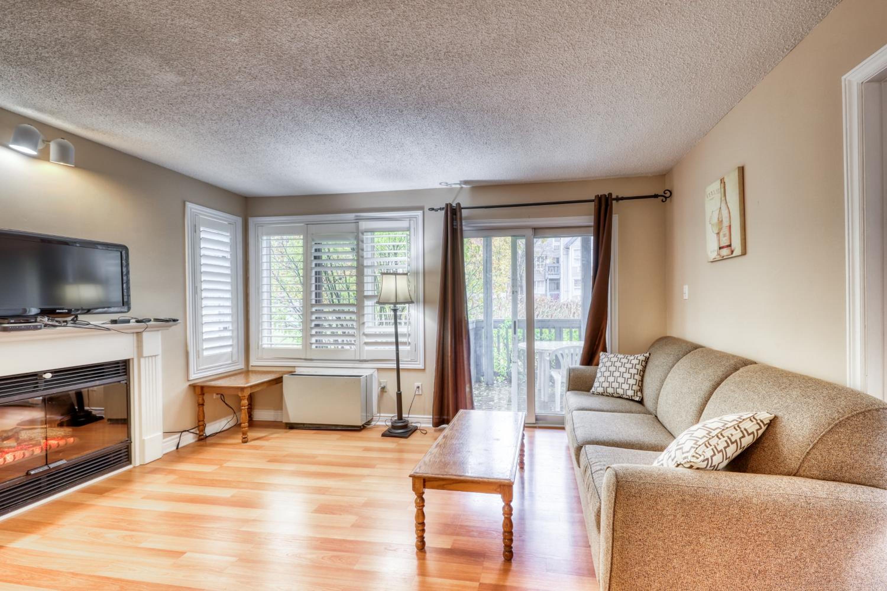 Apartment photo 1