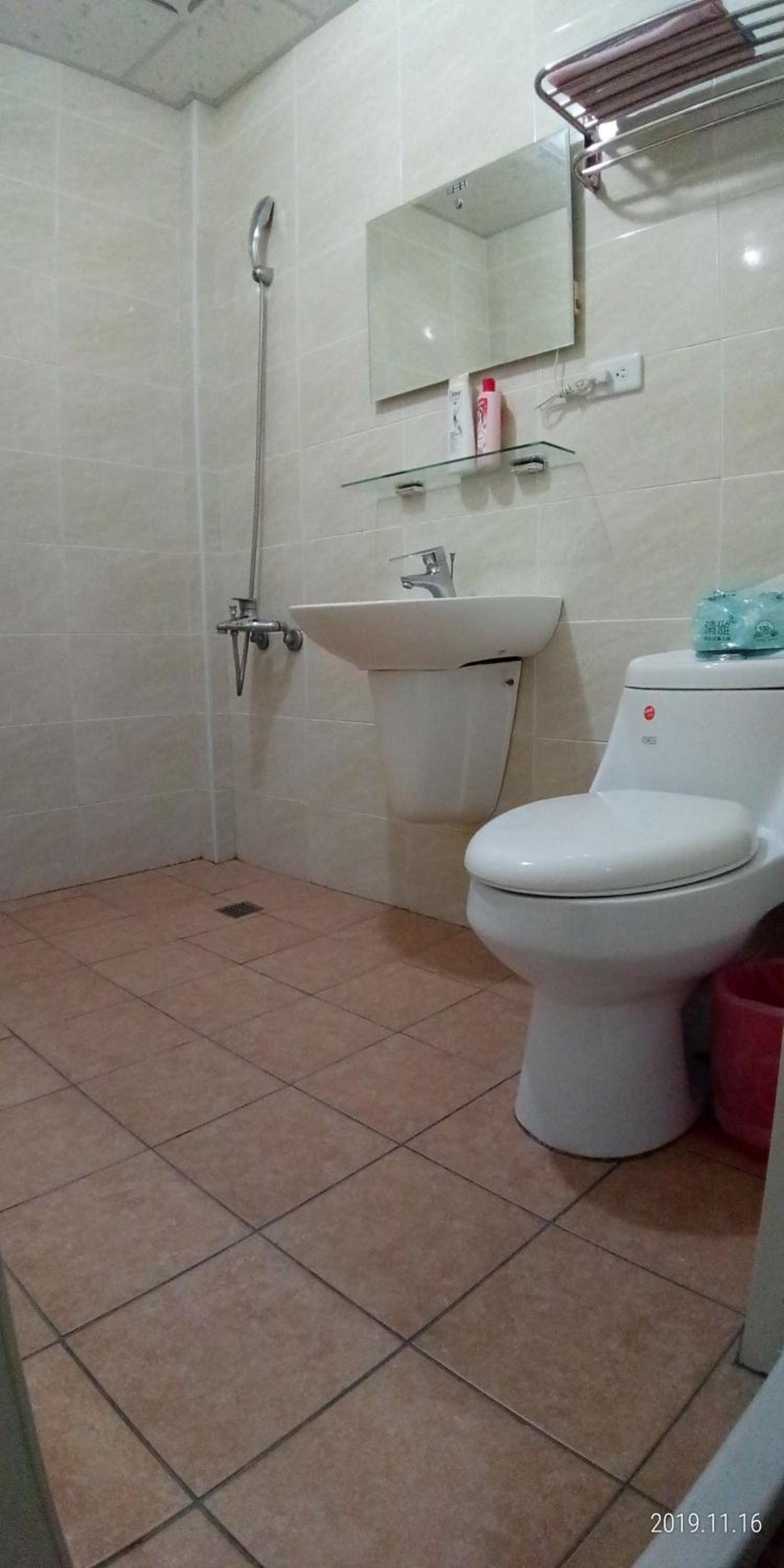 Small Double Room photo 2