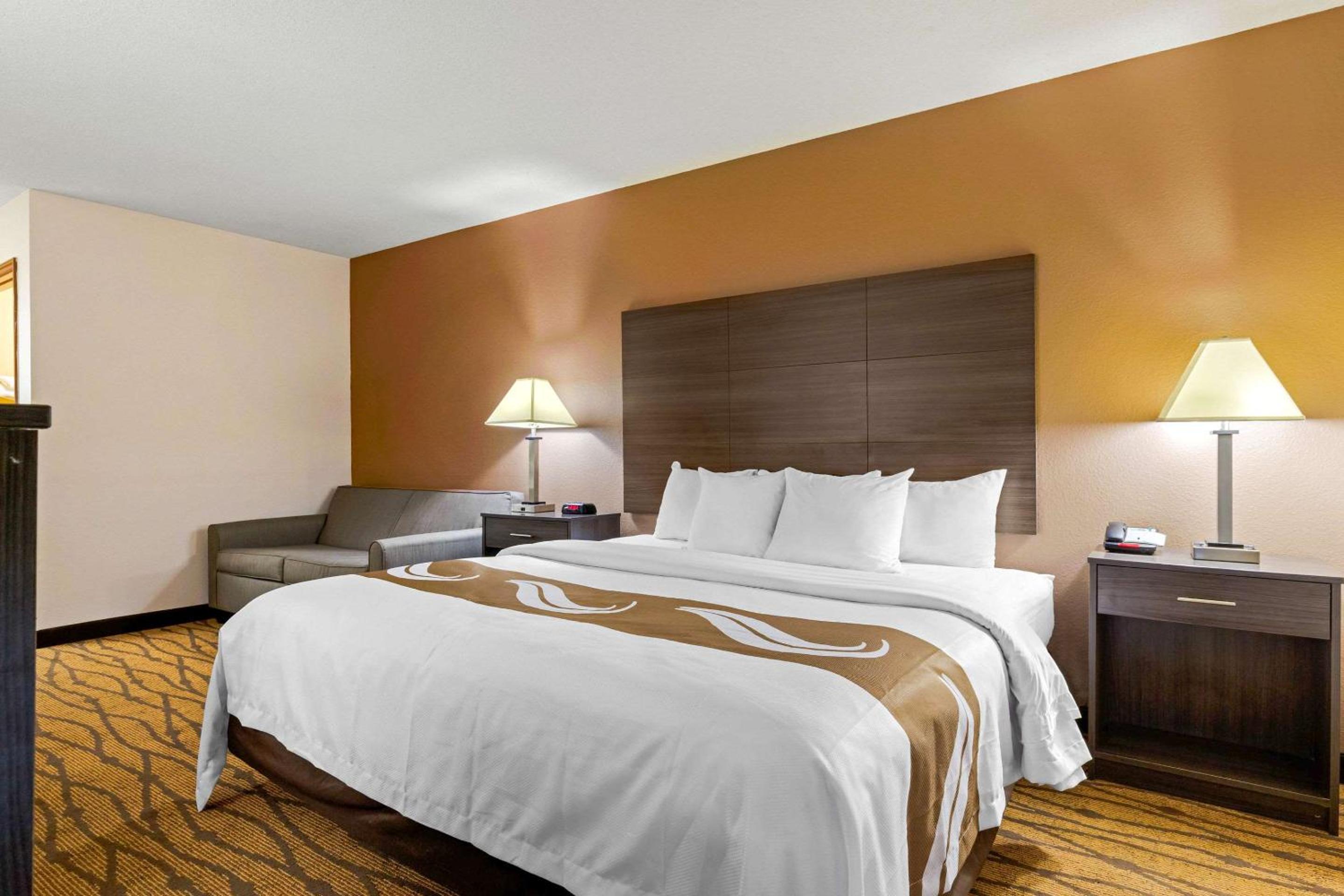 Superior King Room - Non-Smoking - Photo 1