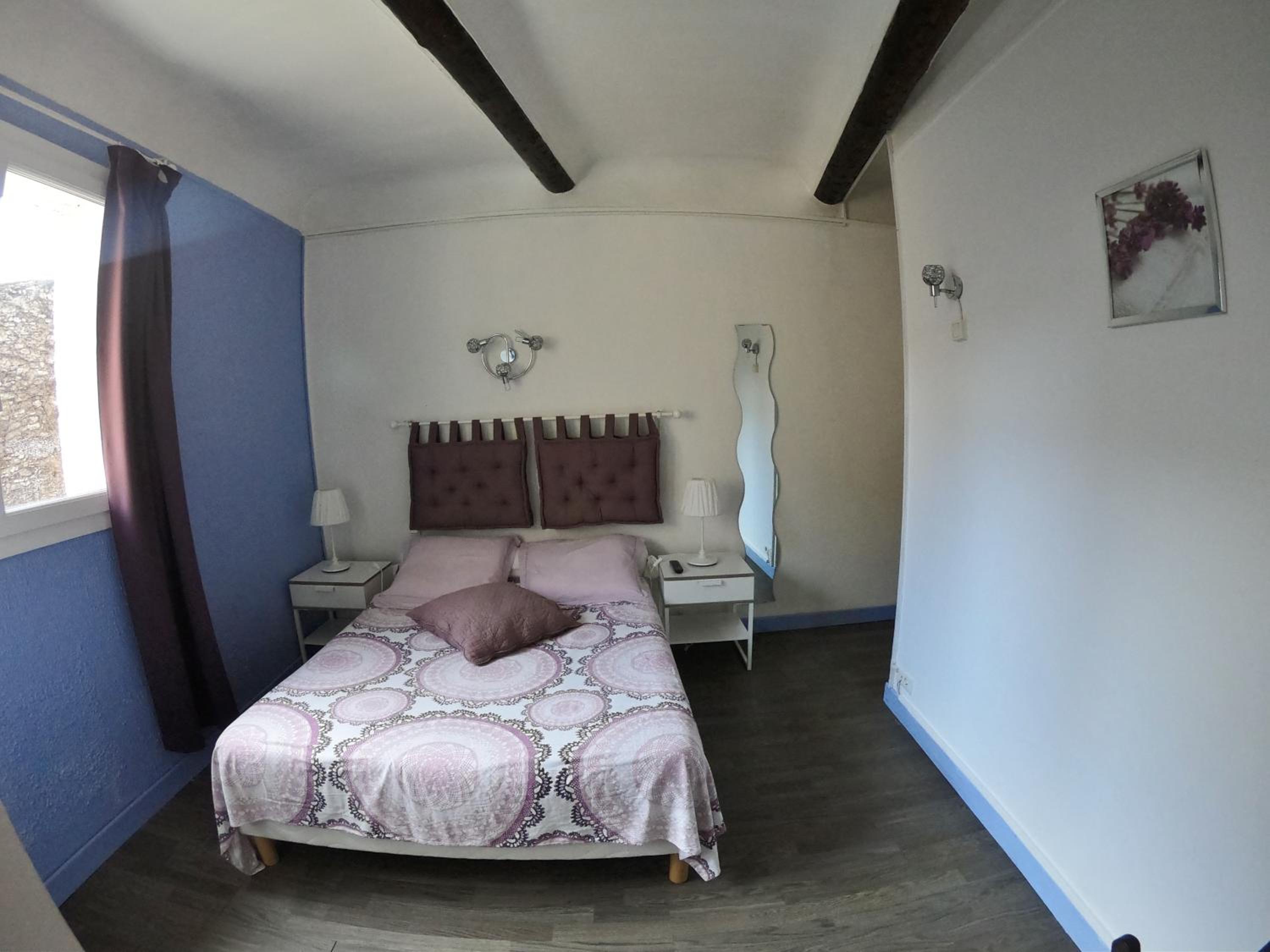 Double Room - Photo 21