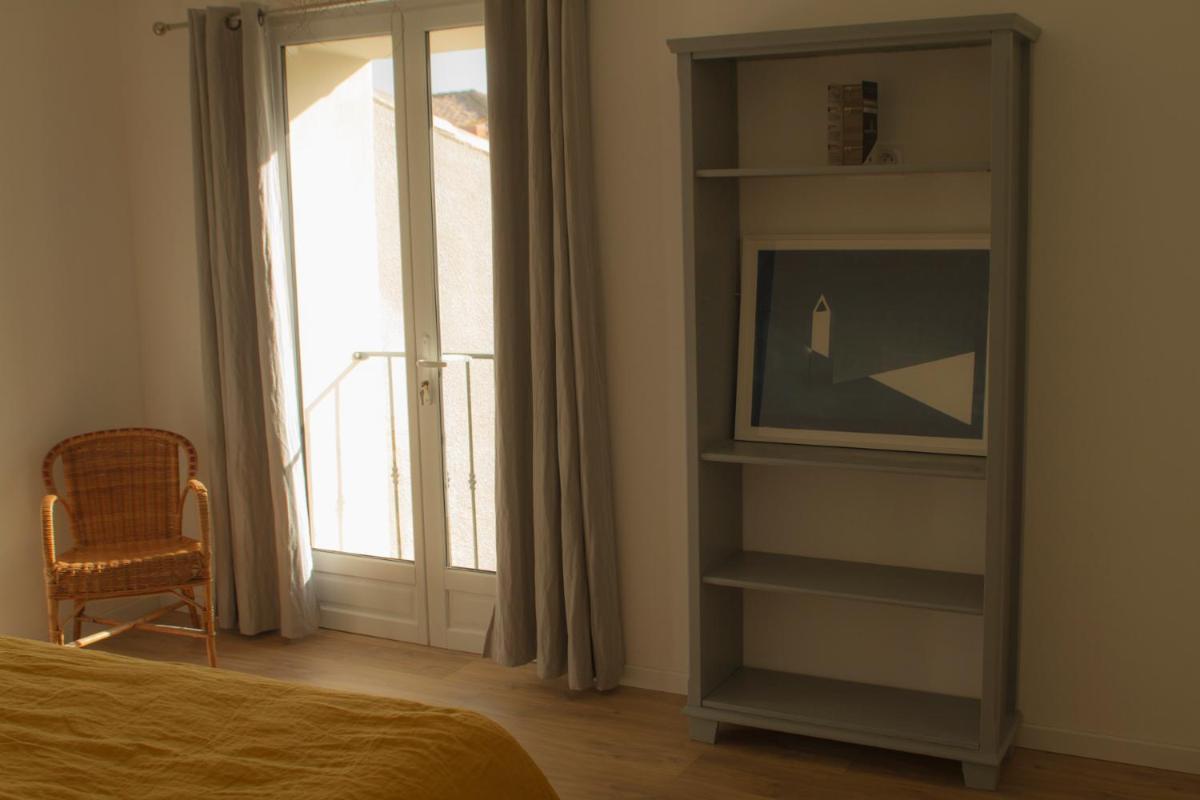 Double Room with Private External Bathroom photo 2